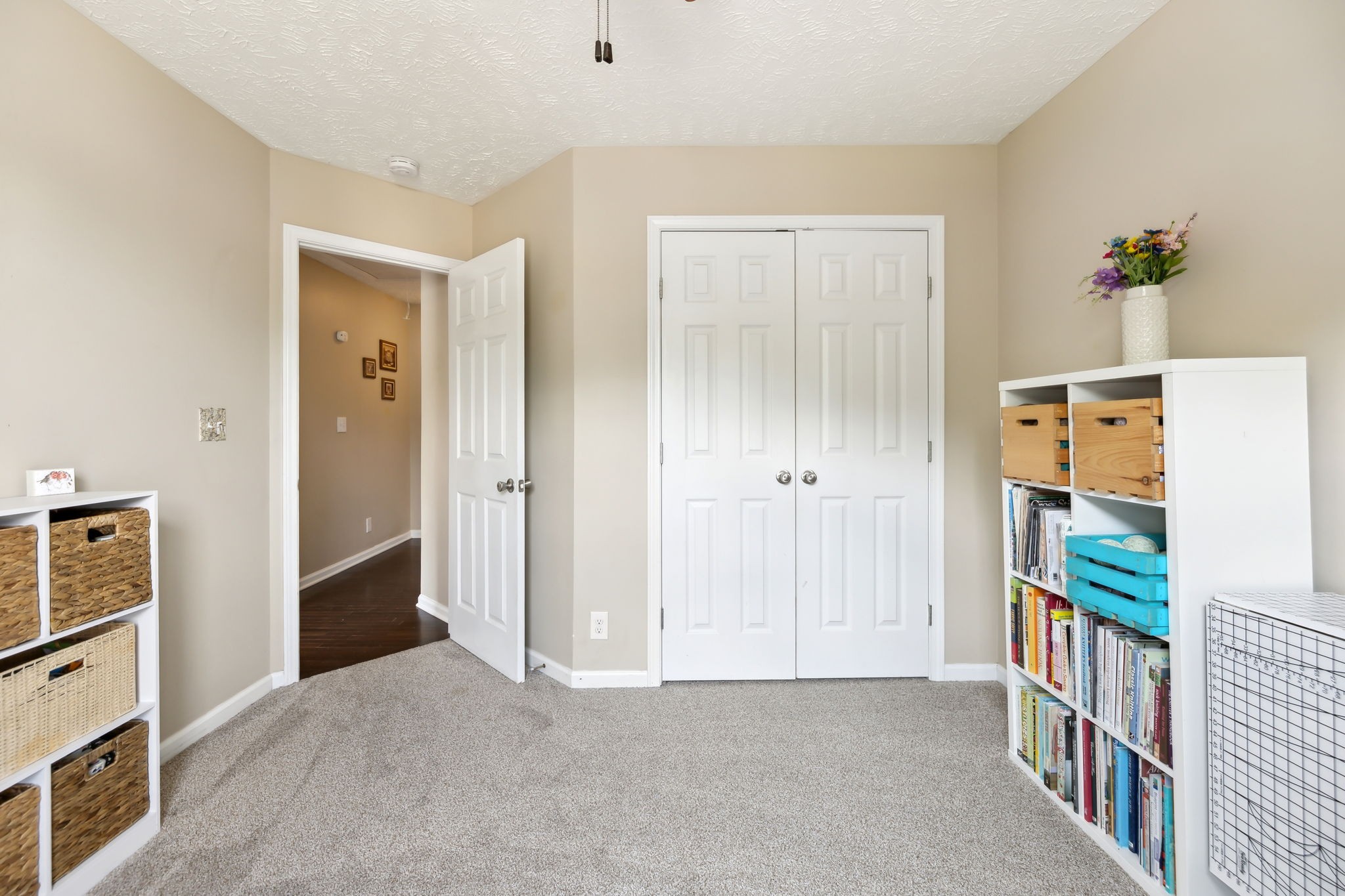 1633 Broad Cir Property Photo 18
