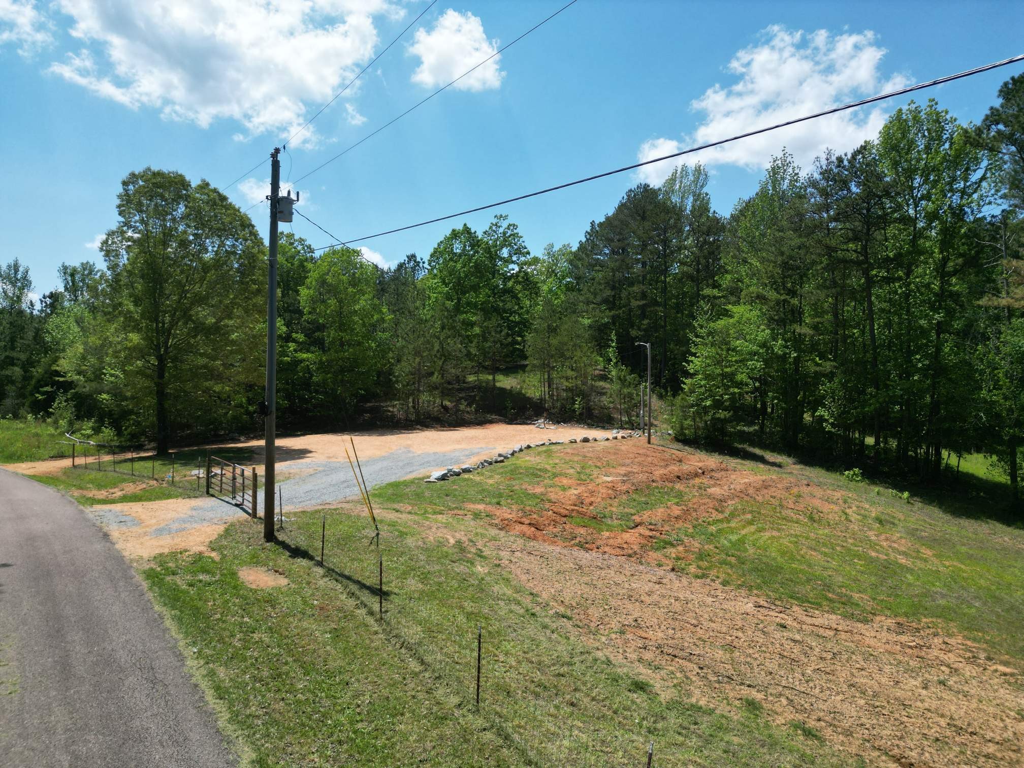 1305 Sylvan Dr Property Photo