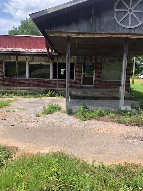 4270 Highway 46, N Property Photo