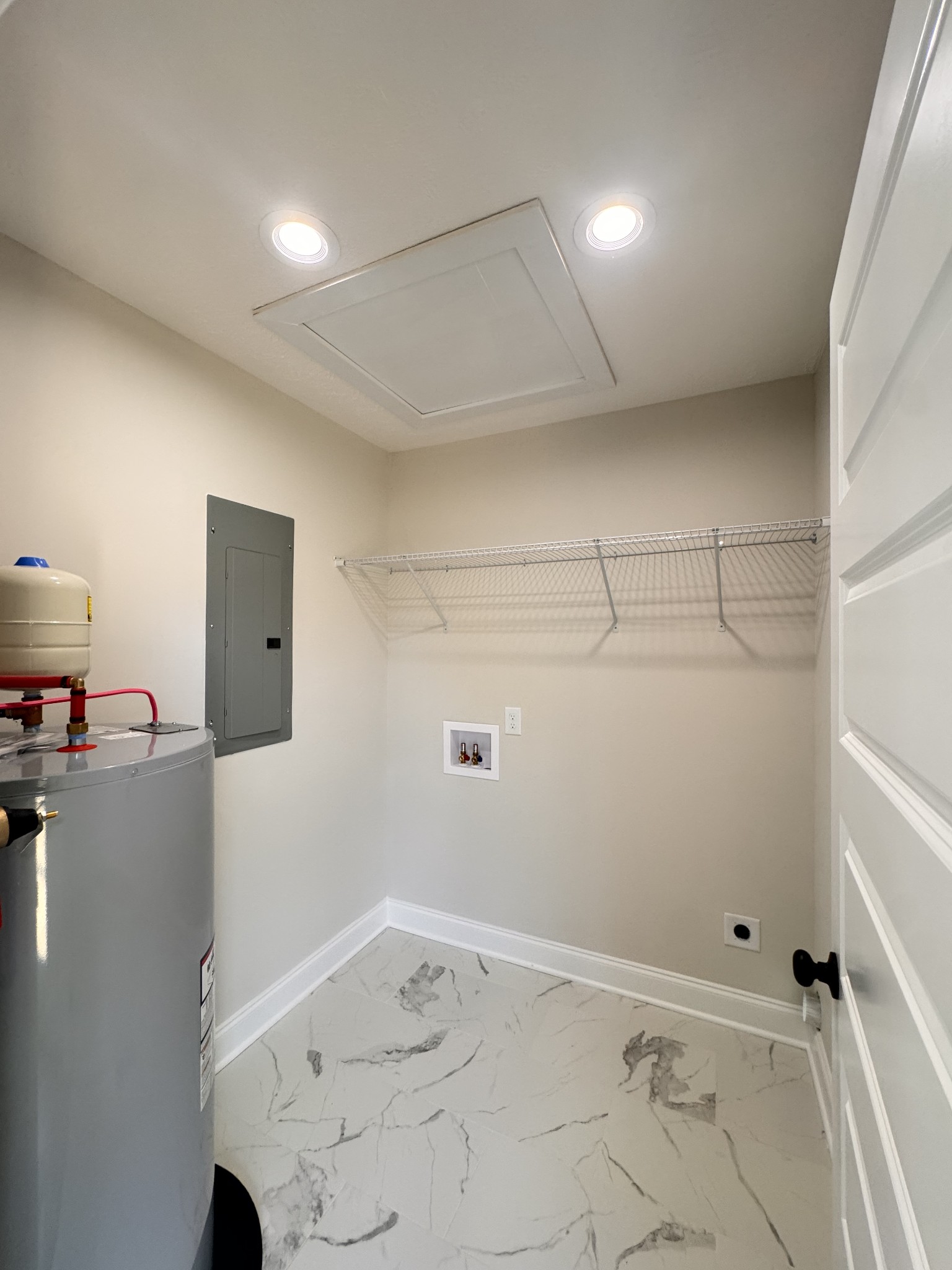 314 Lee Ln Property Photo 10