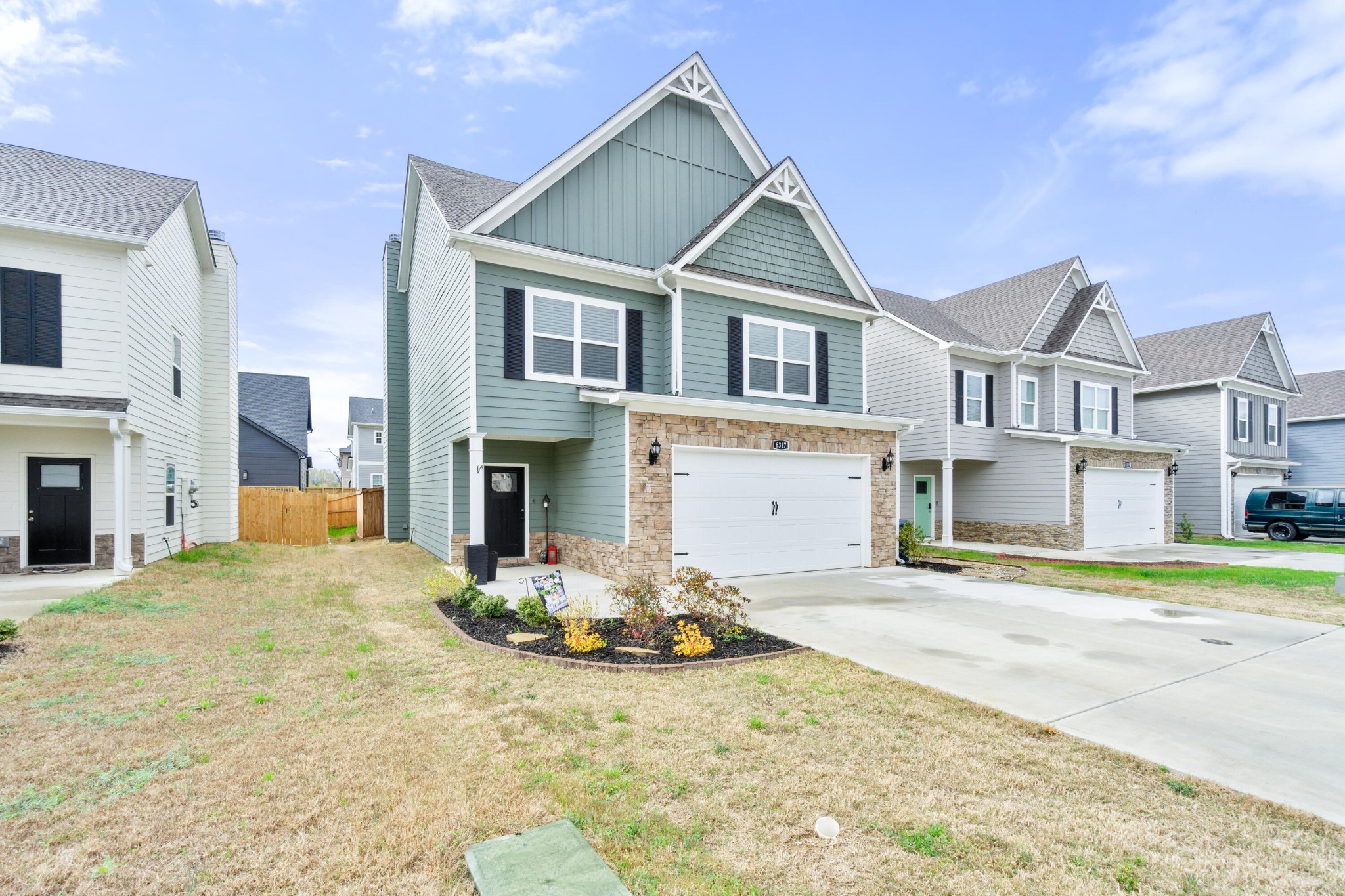 6347 Dharma Loop Property Photo 4