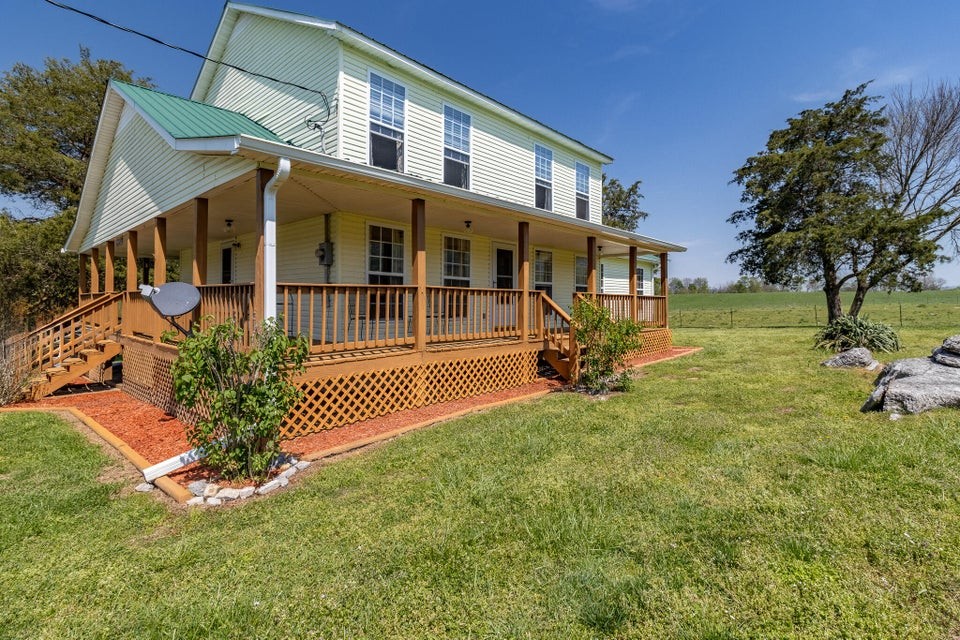 7511 Upper East Valley Rd Property Photo 41