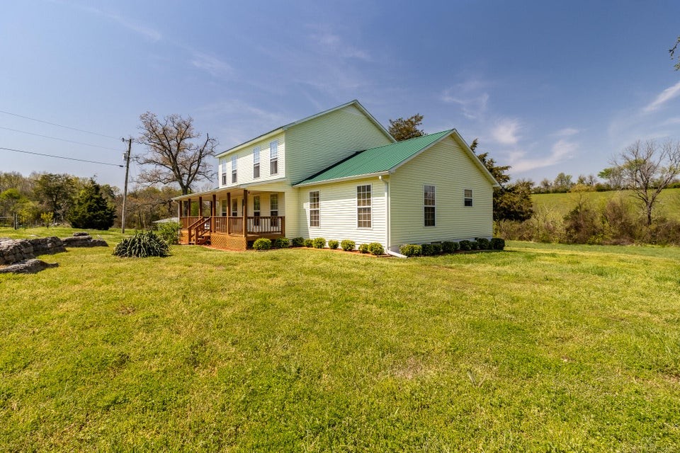 7511 Upper East Valley Rd Property Photo 47