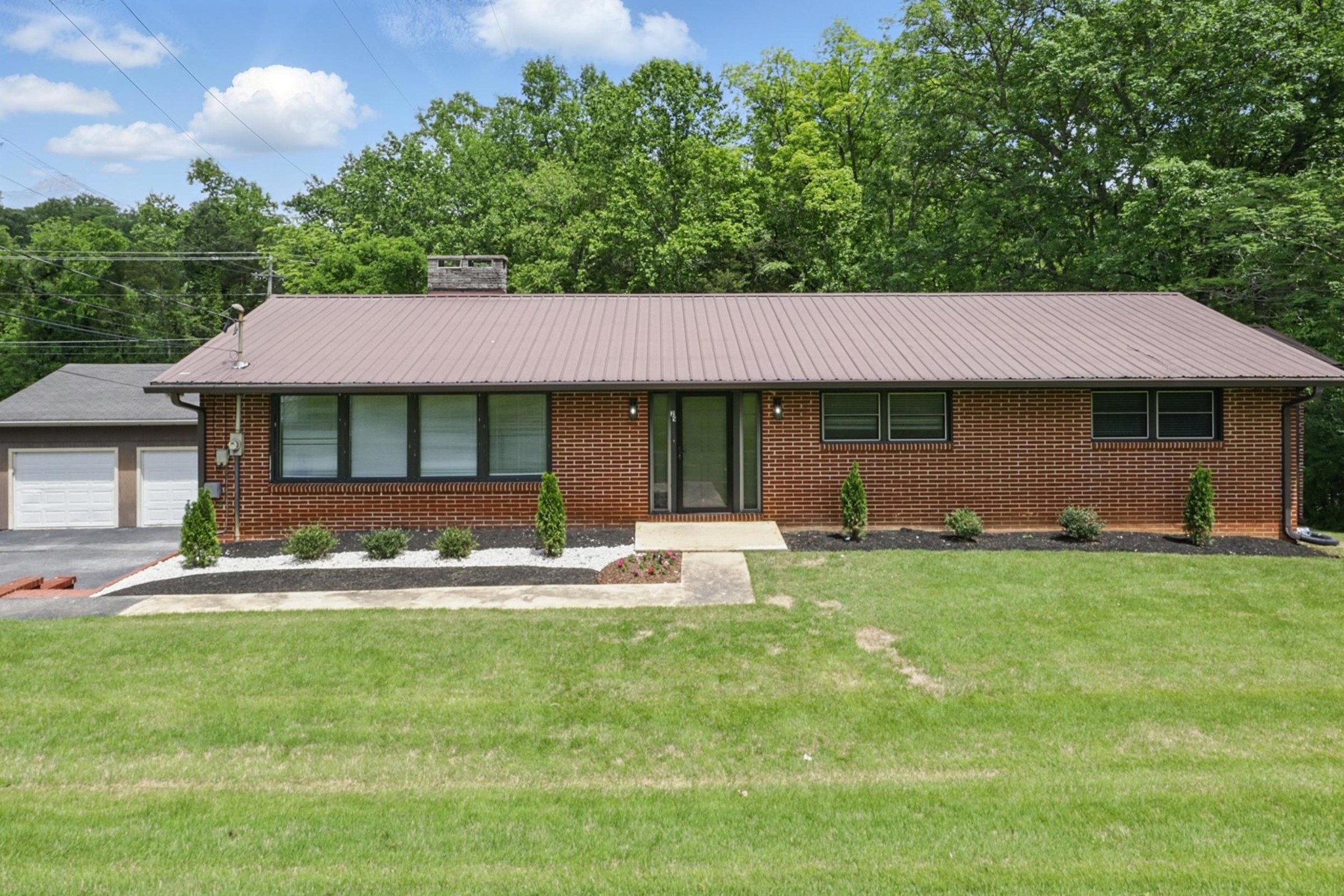 29 Old Shelbyville Rd Property Photo 1