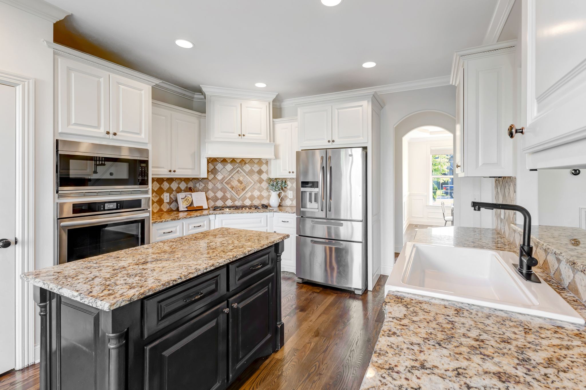 2078 Autumn Ridge Way Property Photo 11