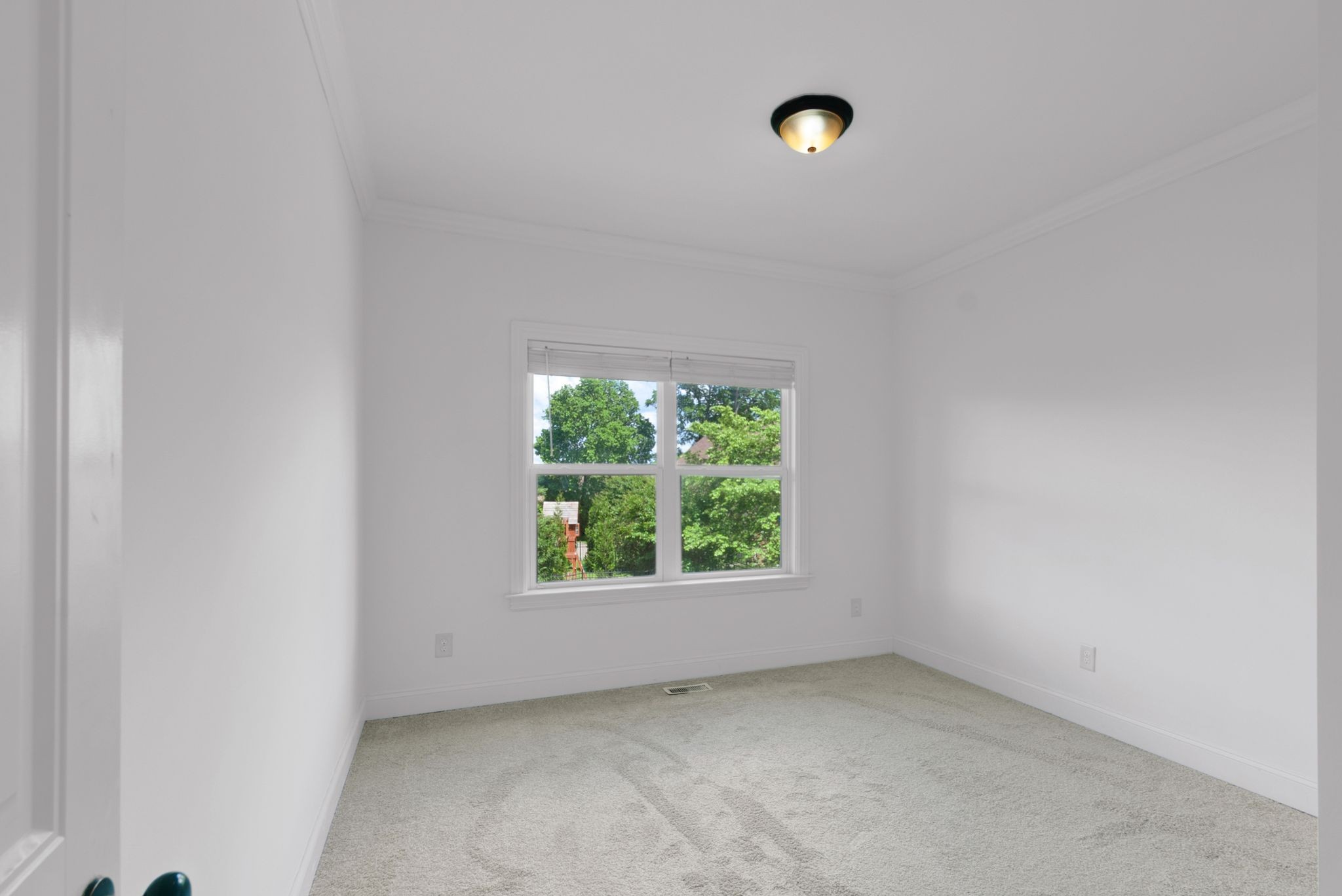 2078 Autumn Ridge Way Property Photo 22