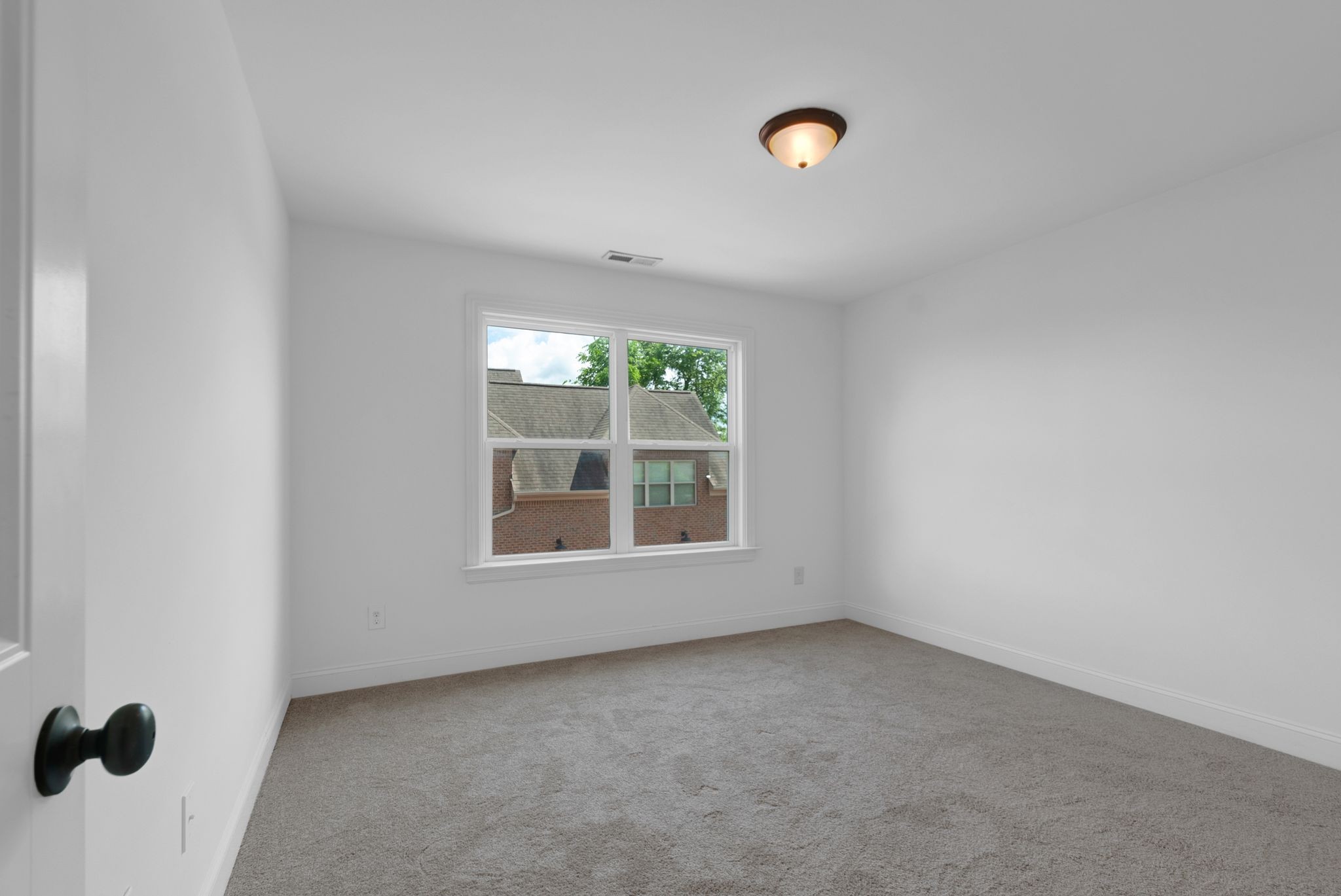 2078 Autumn Ridge Way Property Photo 26