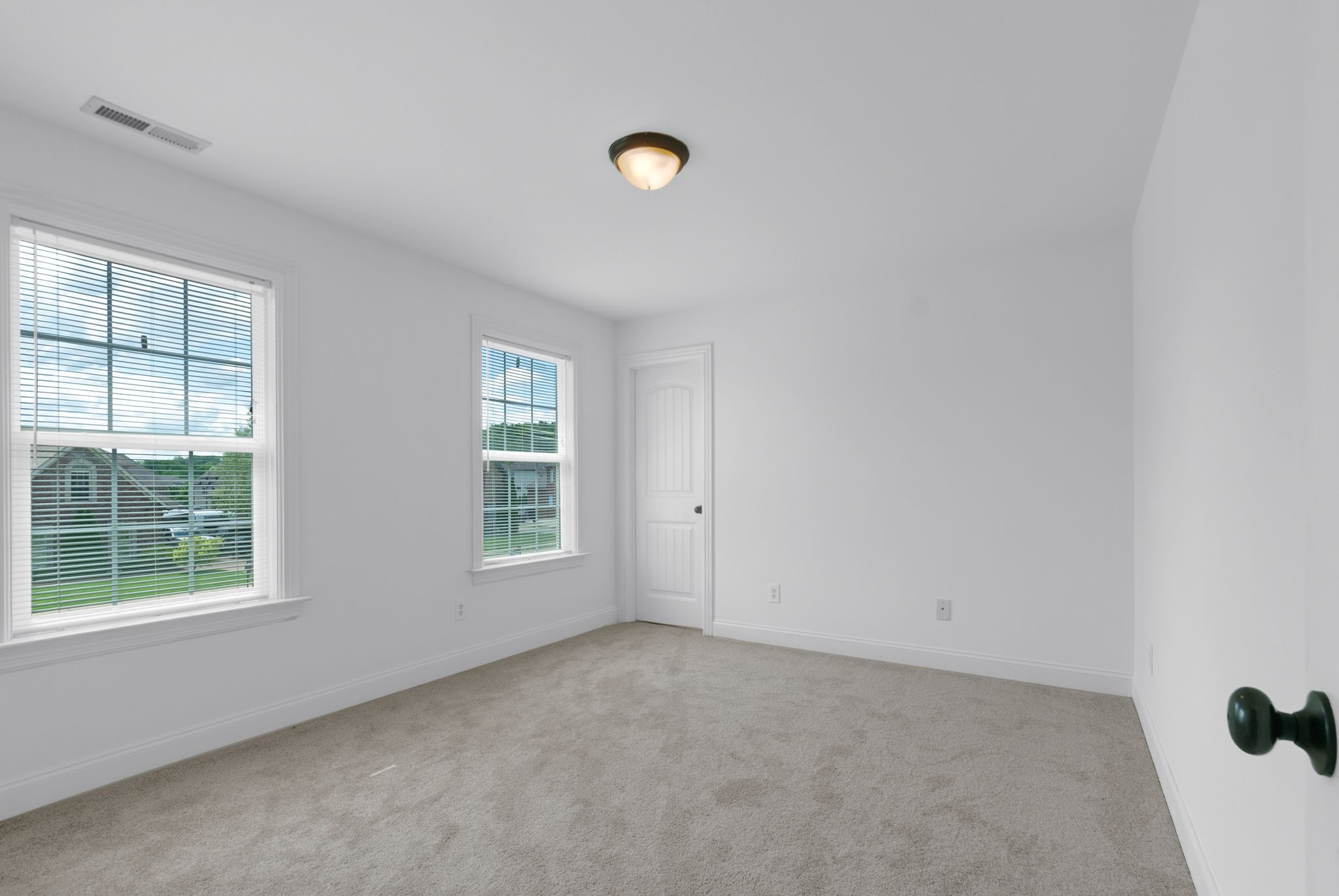 2078 Autumn Ridge Way Property Photo 30