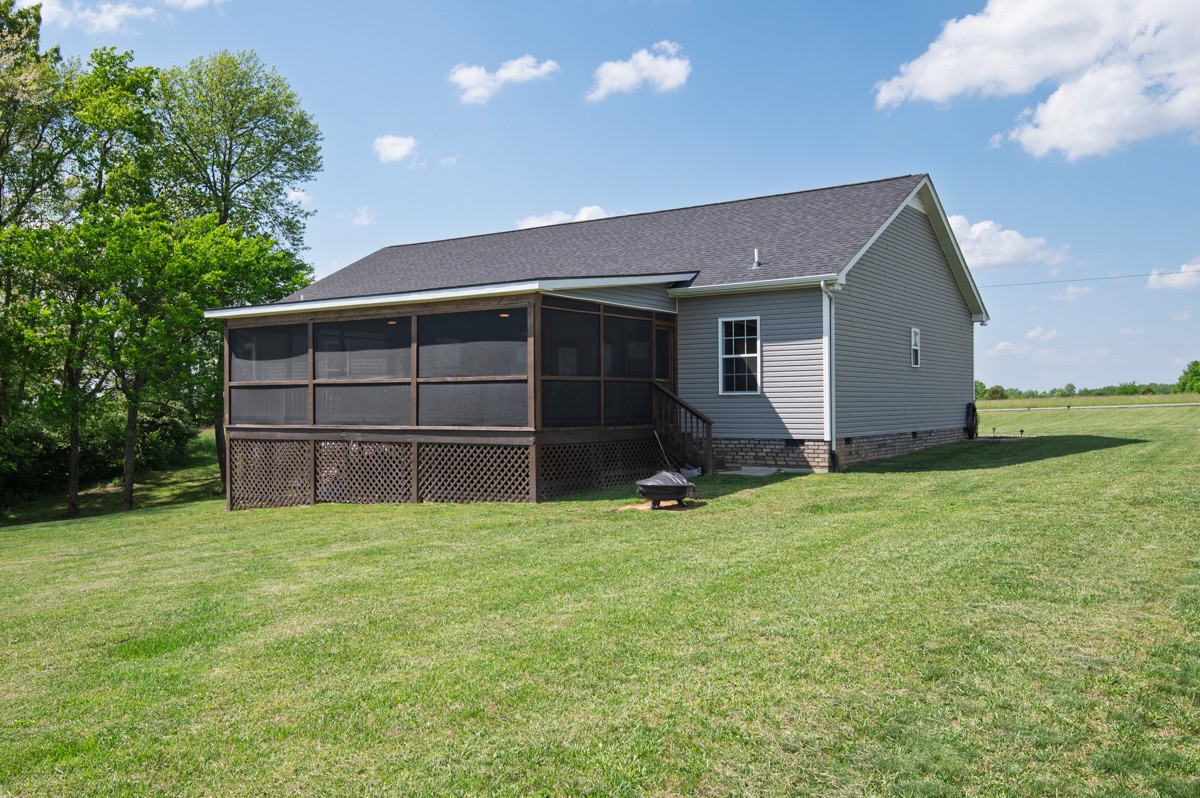 221 Northup Rd Property Photo 33
