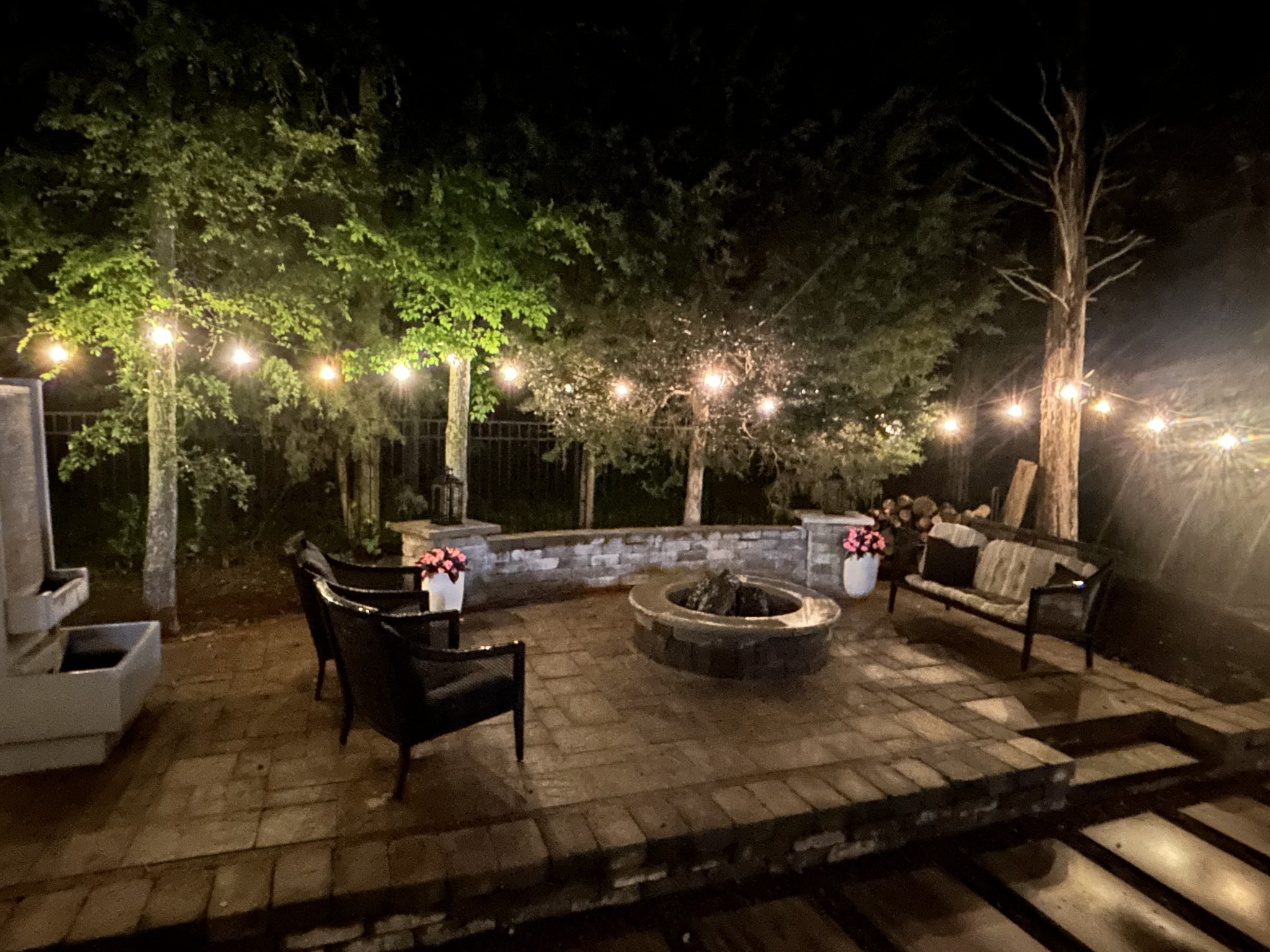 605 Nevins Pl Property Photo 1