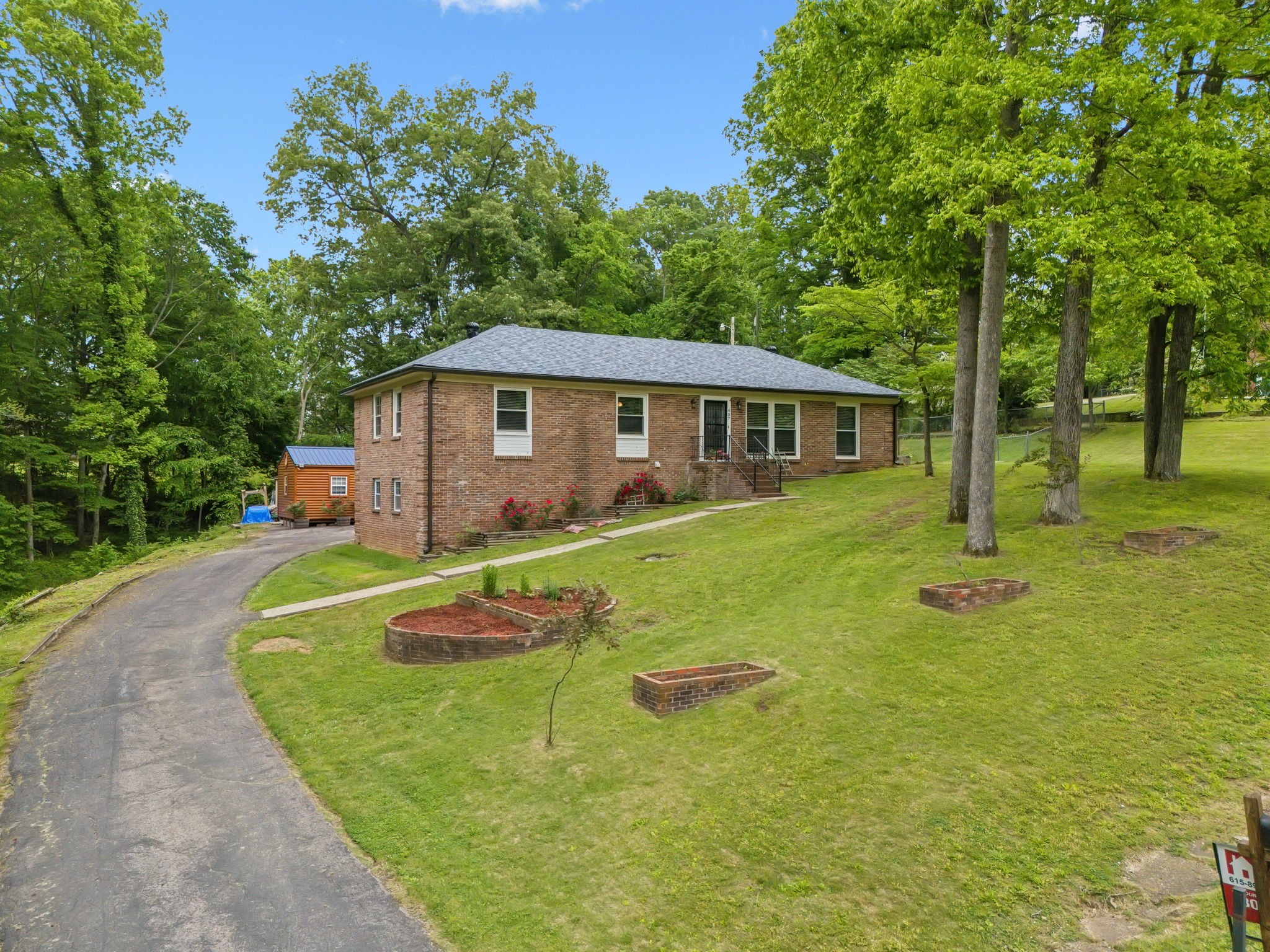 407 Sugar Tree Dr Property Photo 43