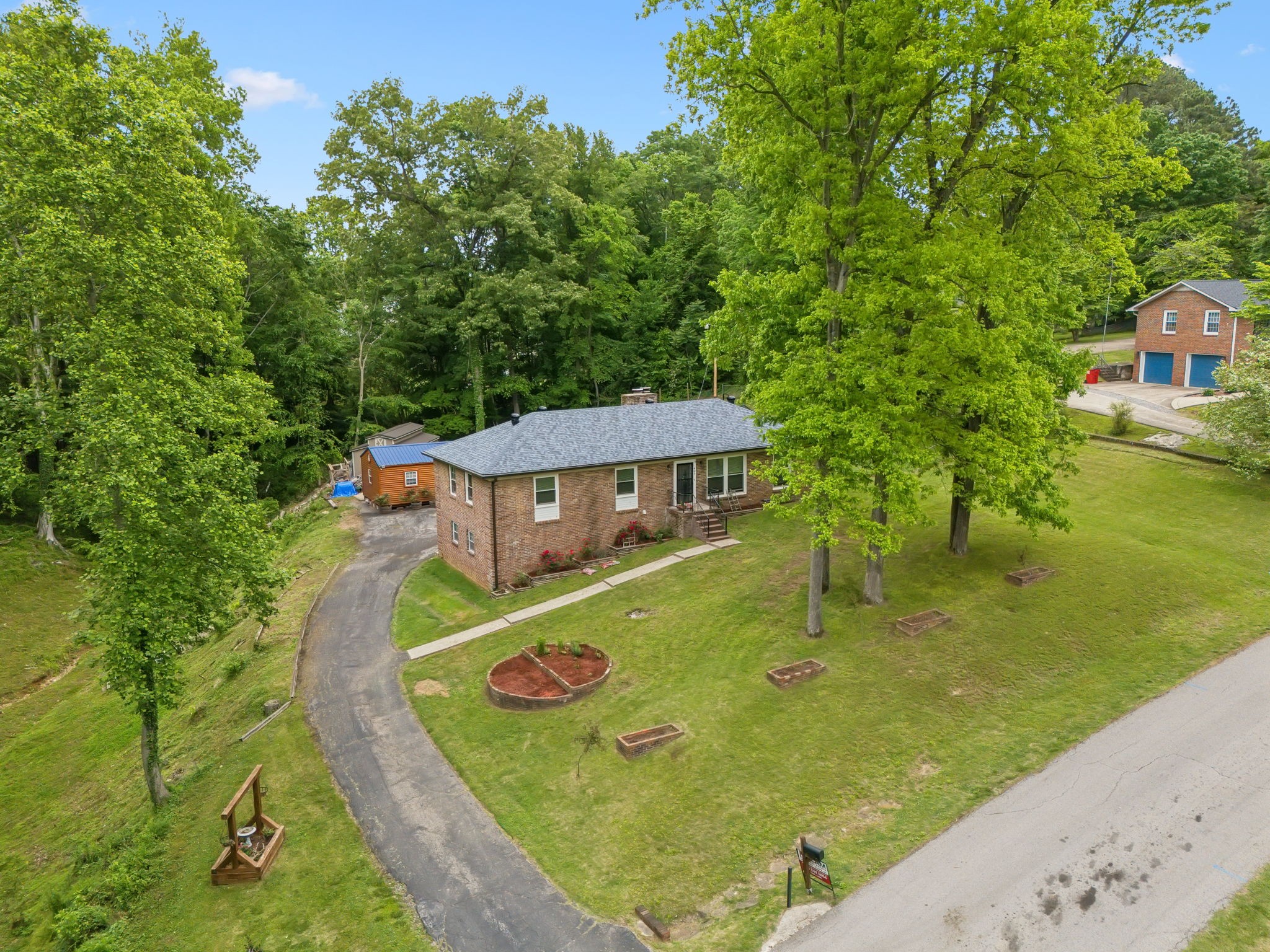 407 Sugar Tree Dr Property Photo 44