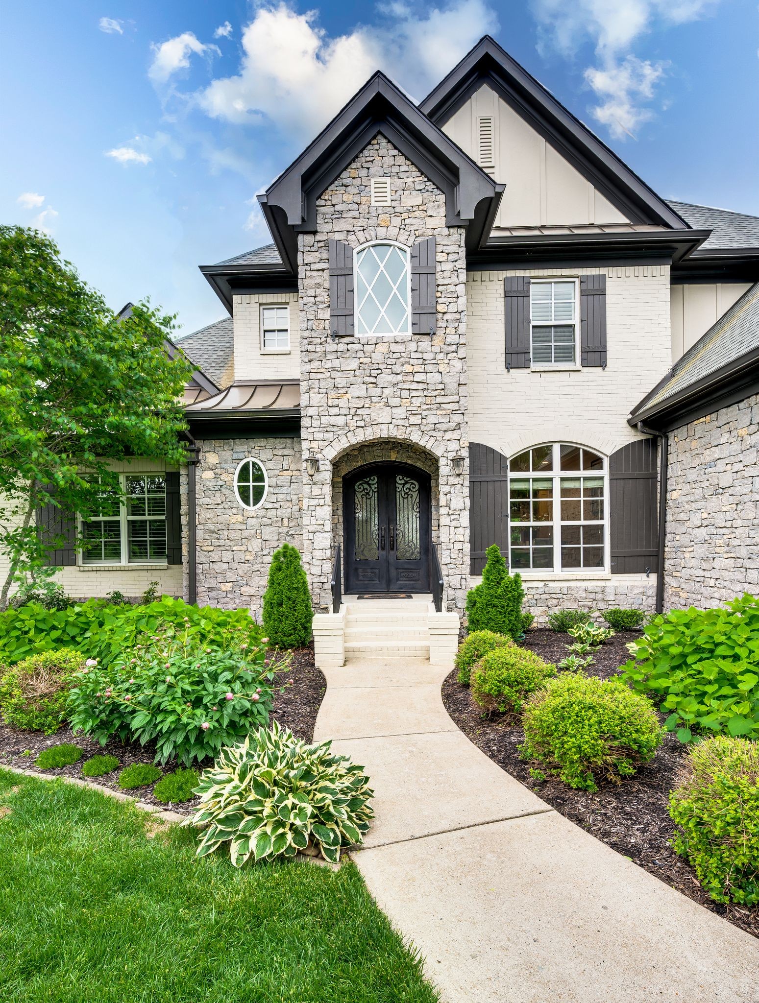 9485 Highland Bend Ct Property Photo 7