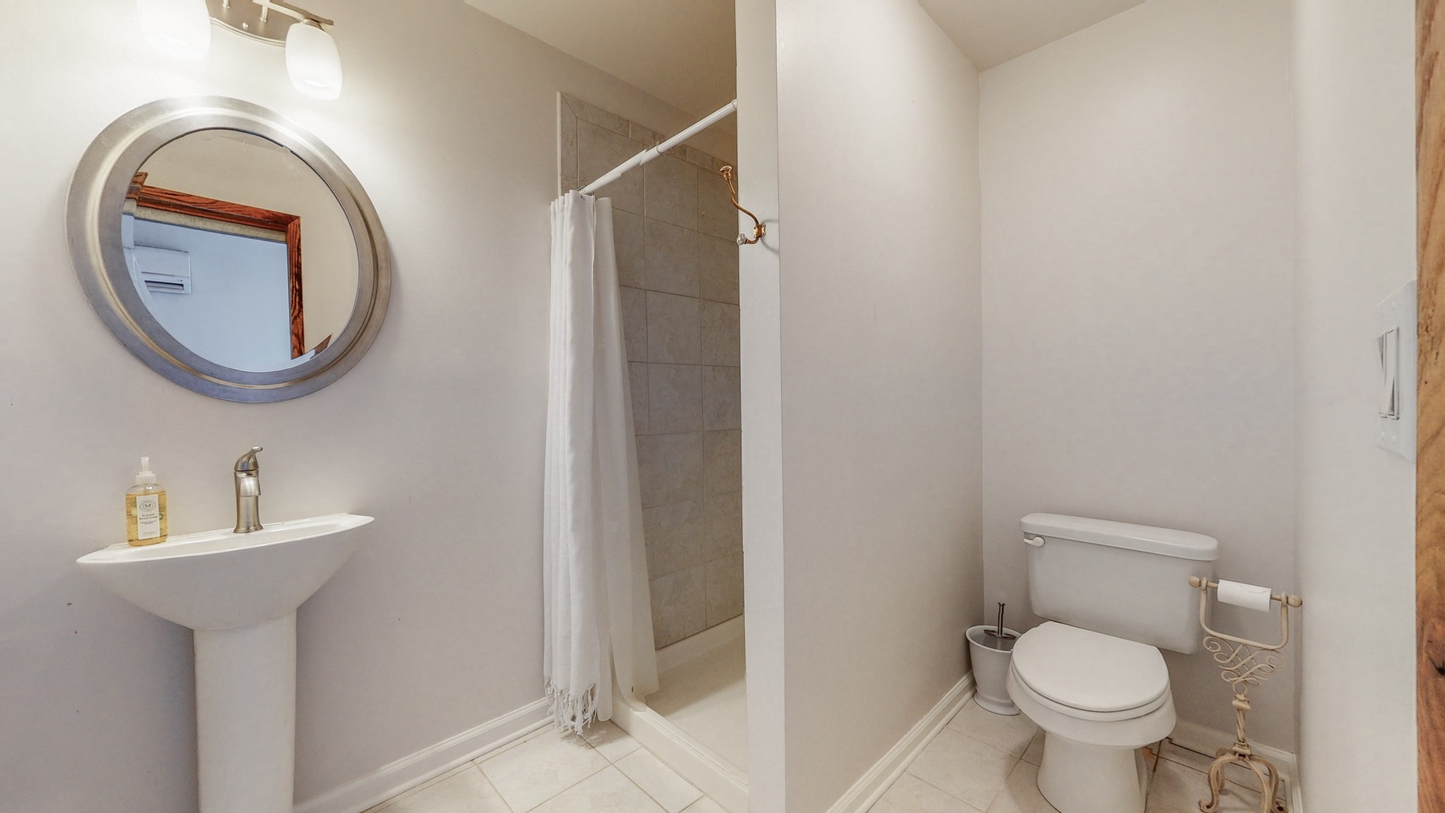 604 Watermark Way Property Photo 19