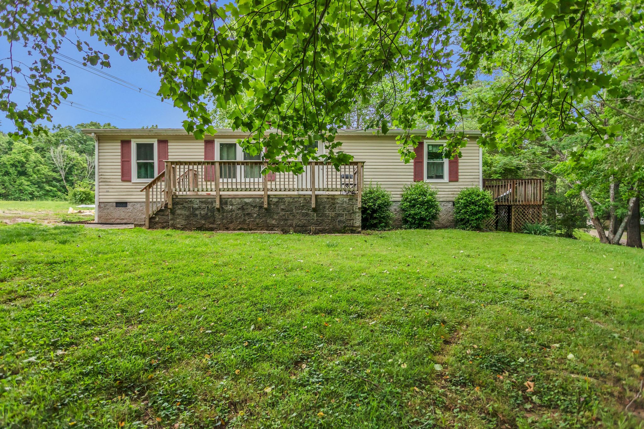 2137 Sowell Mill Pike Property Photo 1