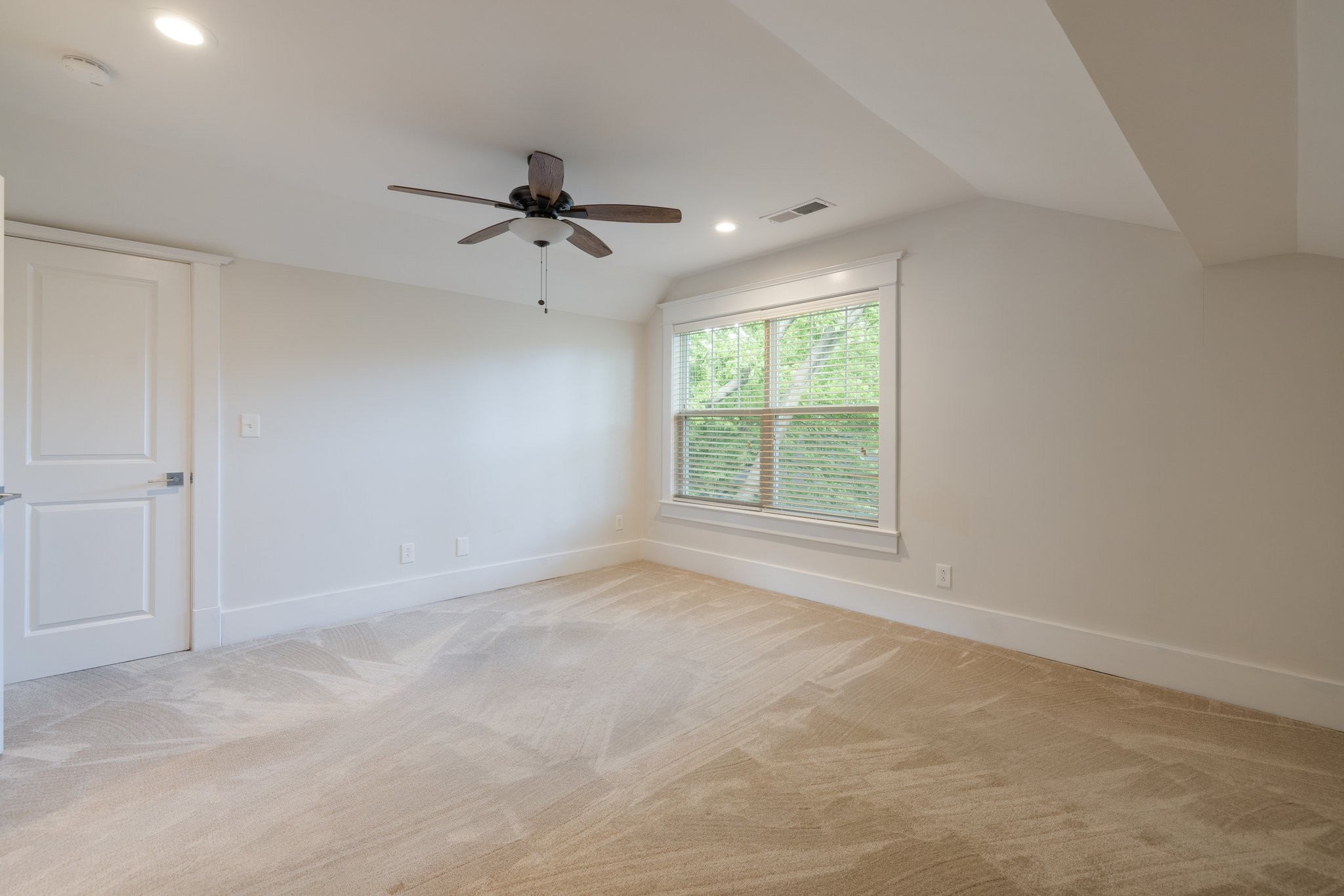3714 Park Ave Property Photo 53