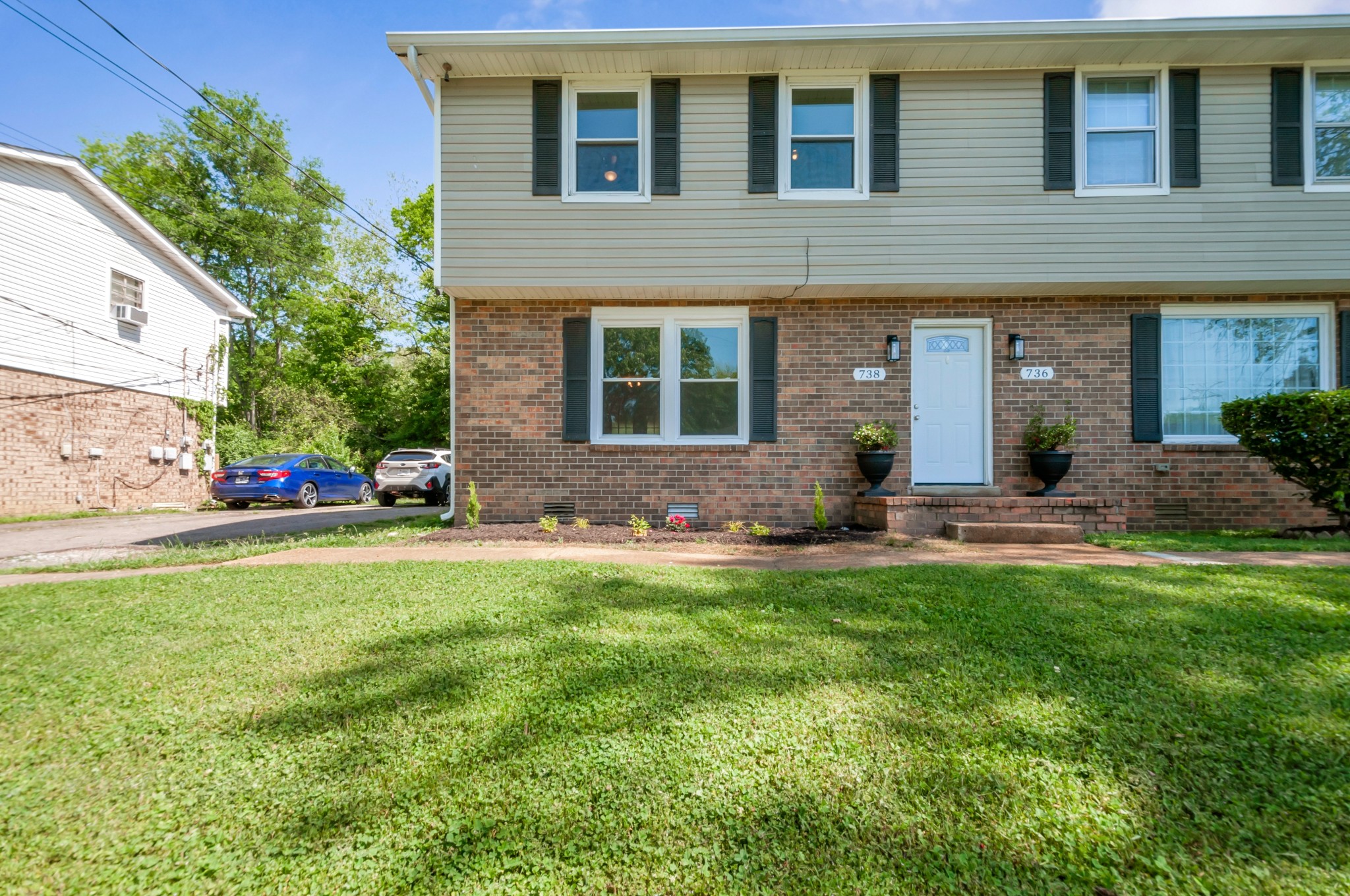 738 Mcpherson Dr Property Photo 3