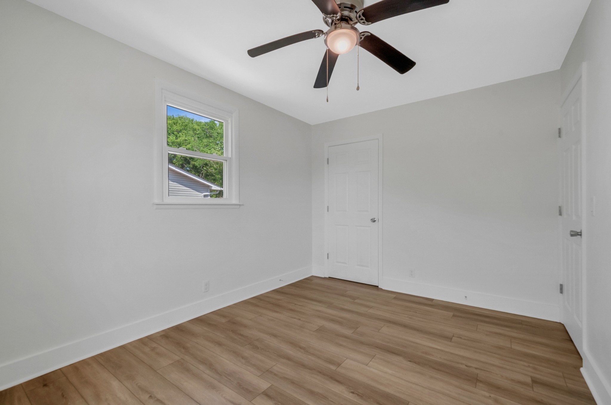 738 Mcpherson Dr Property Photo 22