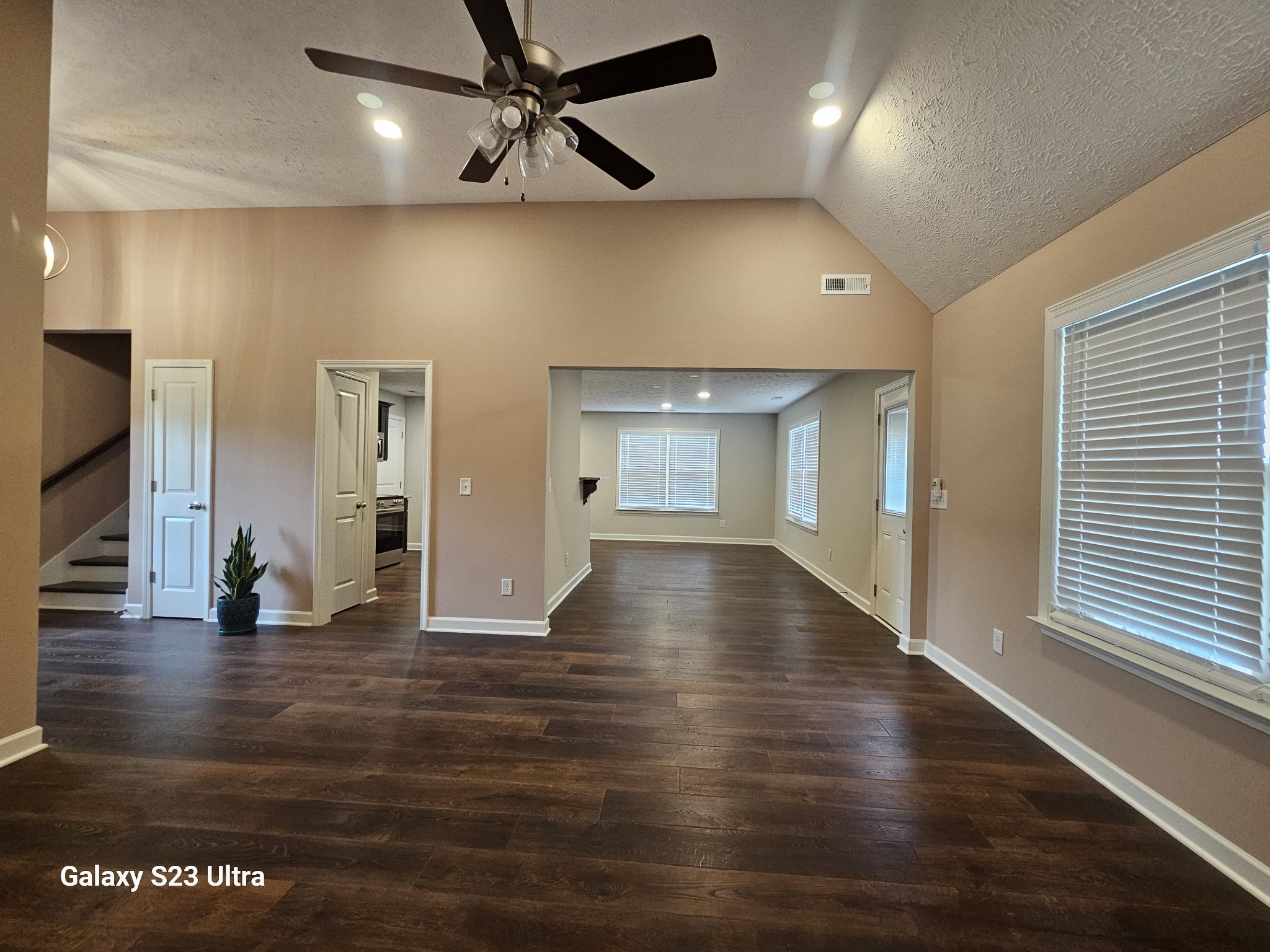 3249 Volta Rd Property Photo 3