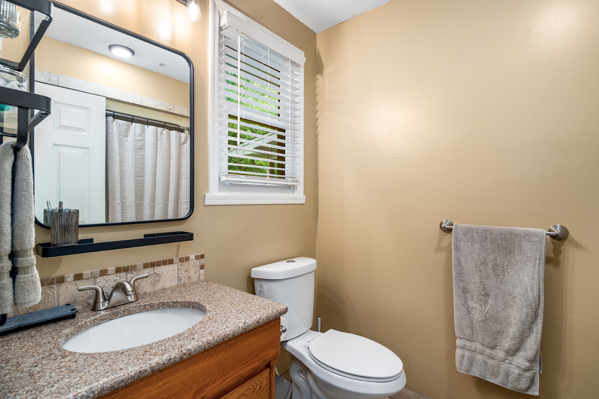 326 Sanders Ln Property Photo 20