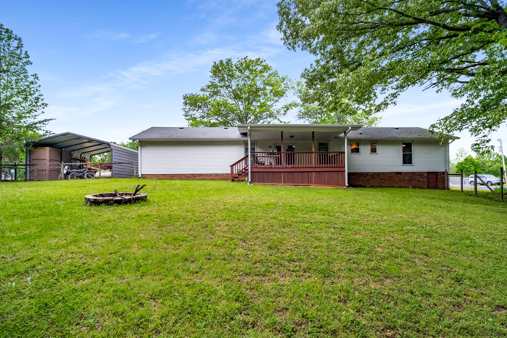 326 Sanders Ln Property Photo 35