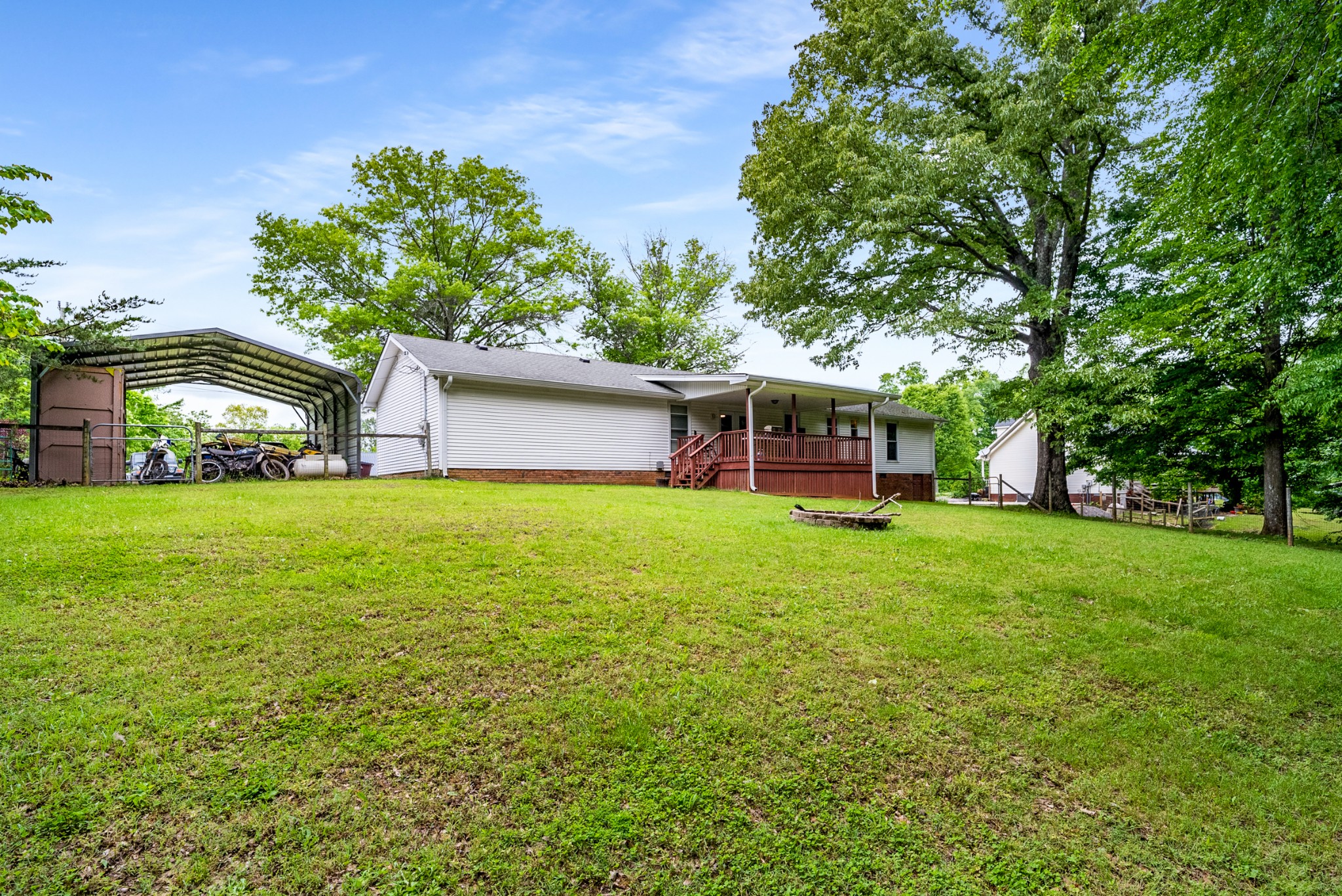 326 Sanders Ln Property Photo 36