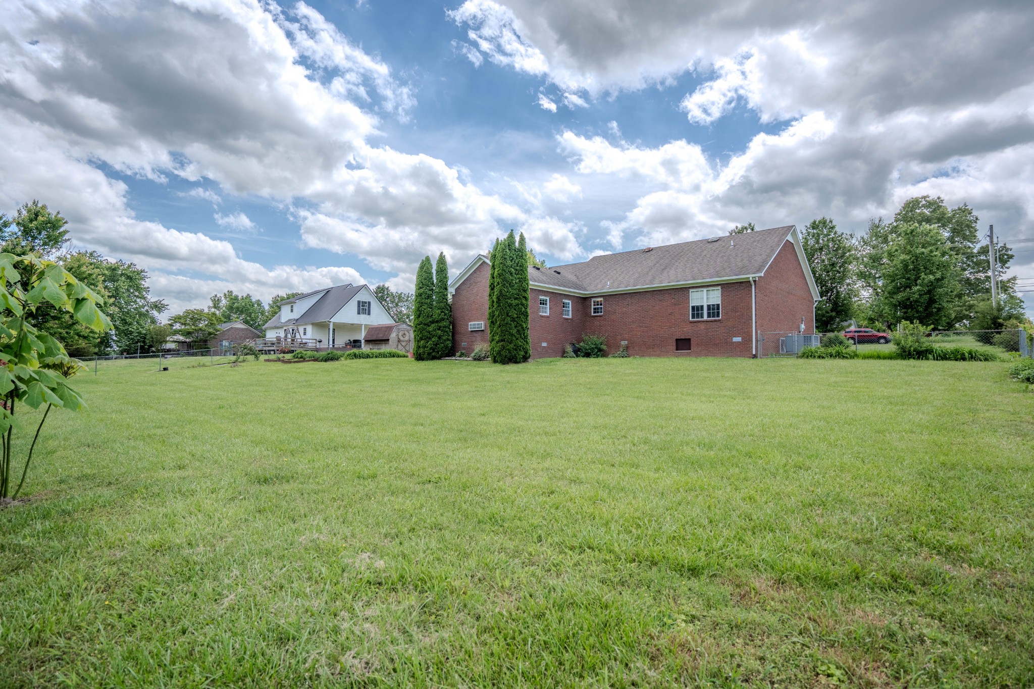 1876 Fall River Rd Property Photo 8