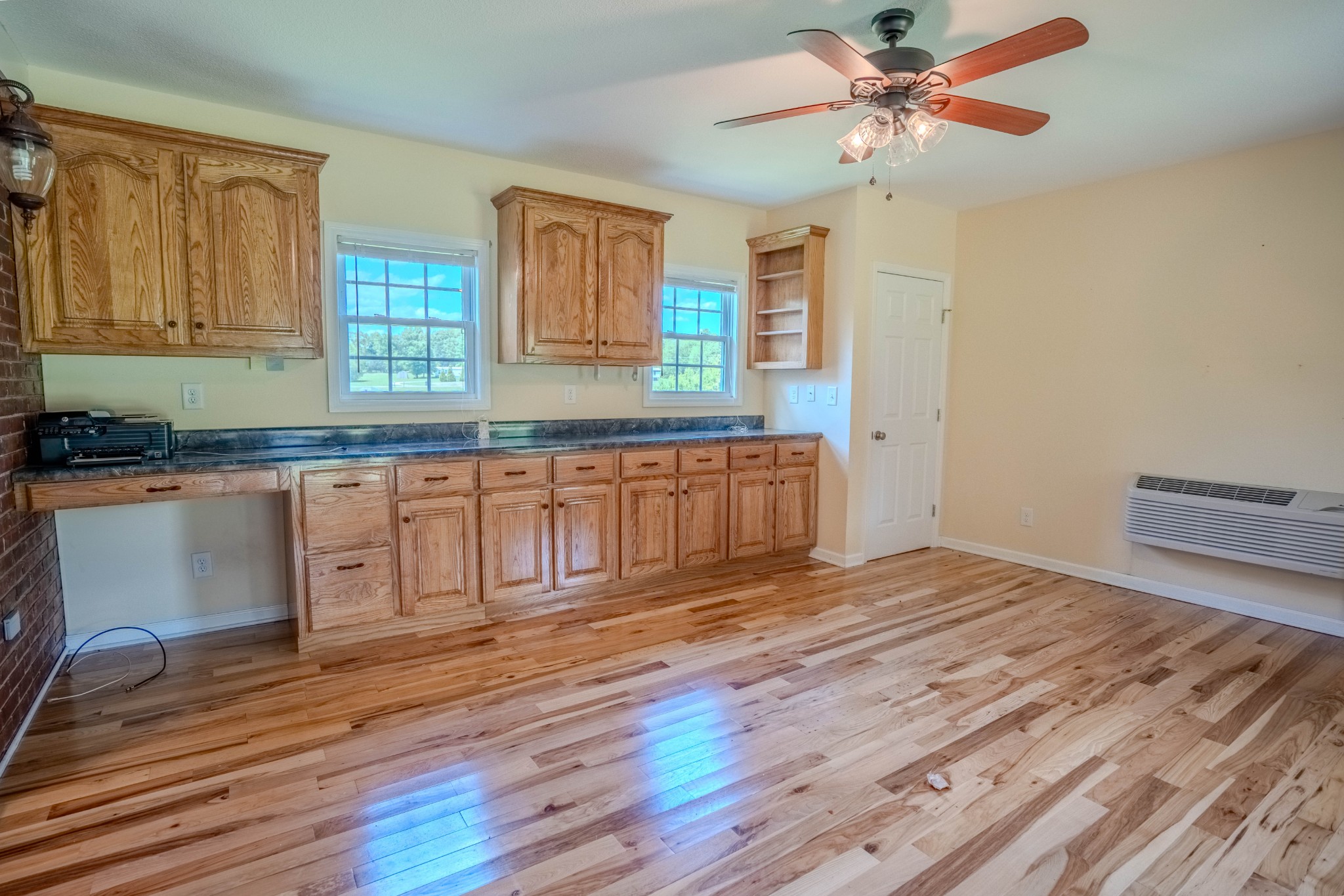 1876 Fall River Rd Property Photo 17