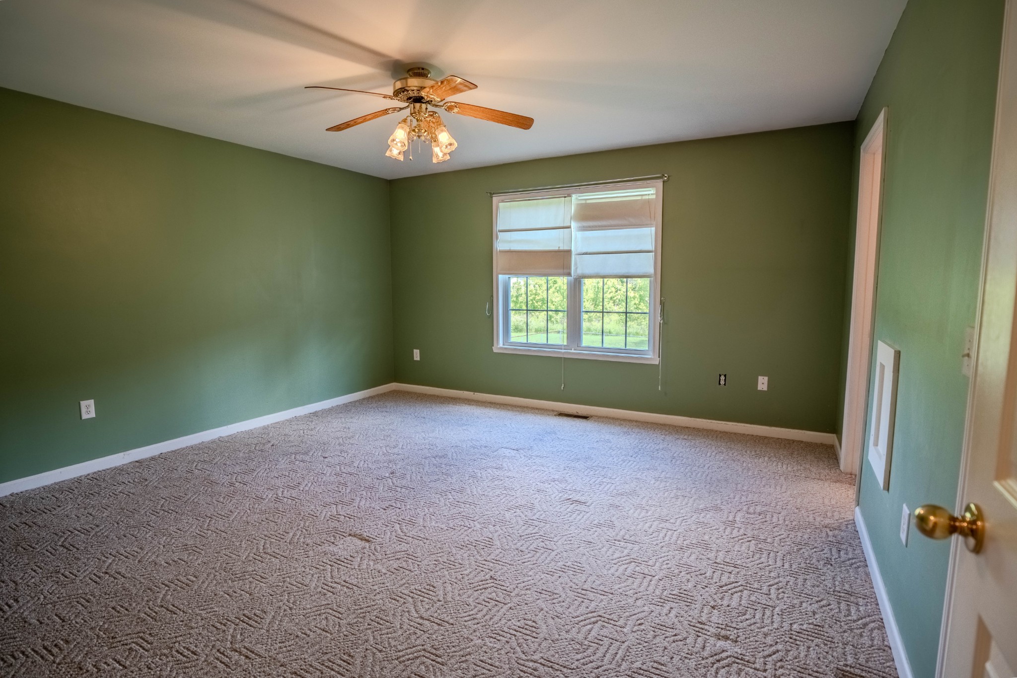 1876 Fall River Rd Property Photo 20