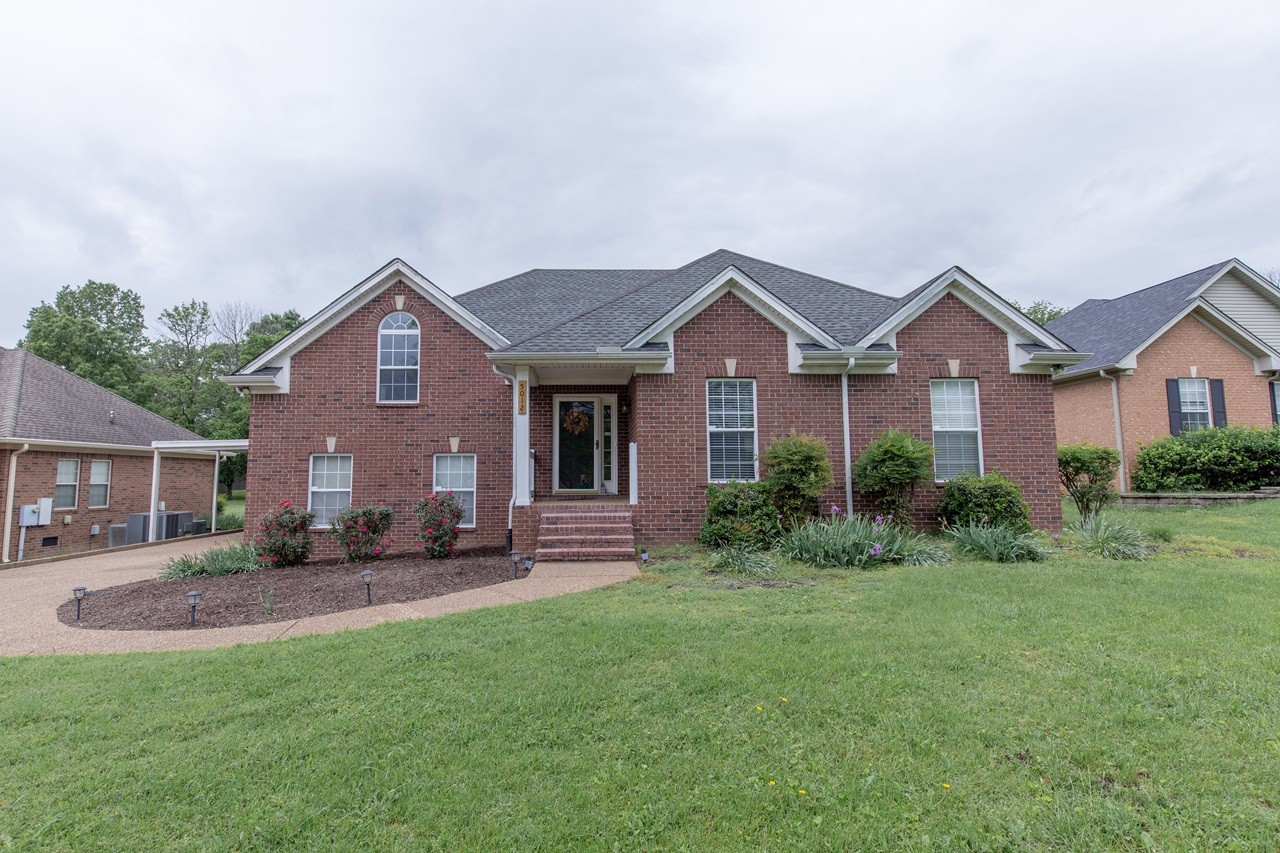 5012 John Hagar Rd Property Photo 2
