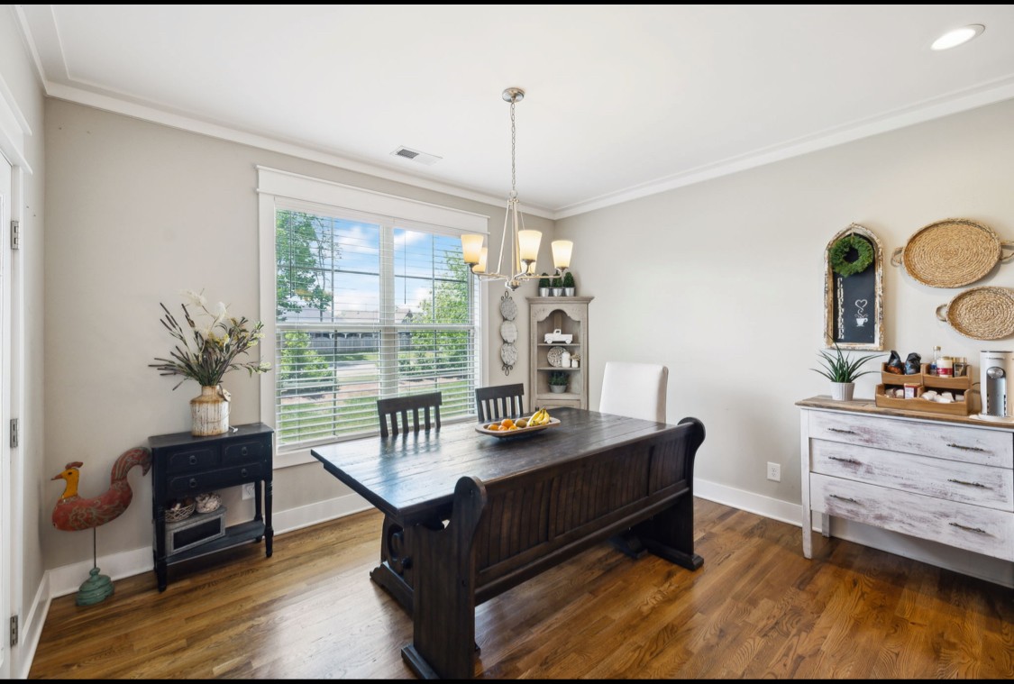 802 Licinius Ln Property Photo 15