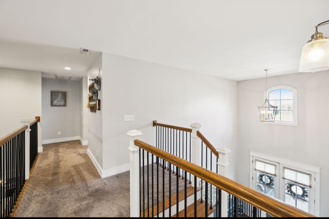 802 Licinius Ln Property Photo 33