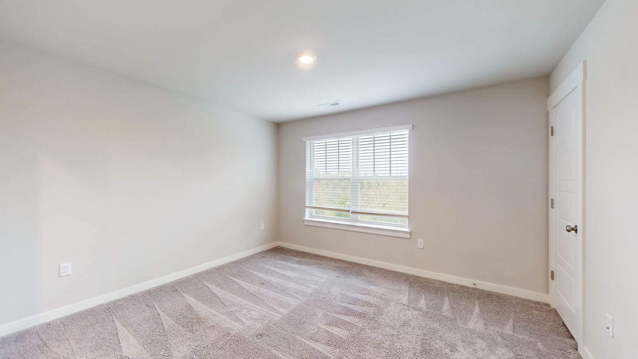 1736 Frodo Way Property Photo 2