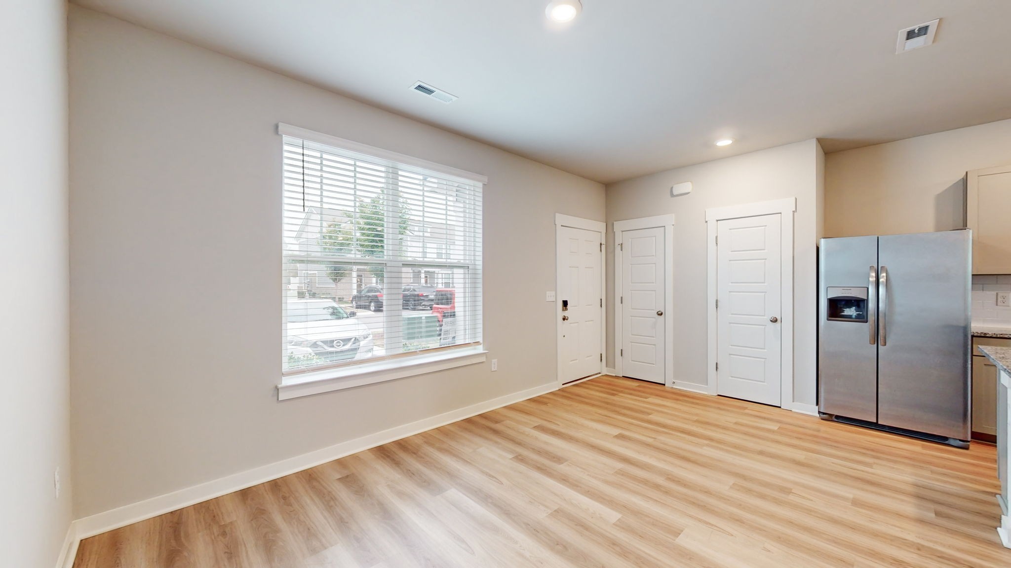 1736 Frodo Way Property Photo 4
