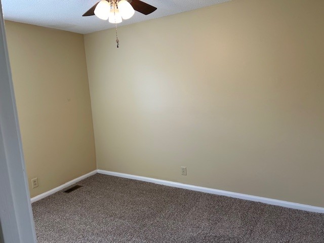 100 Tandy Dr Property Photo 7