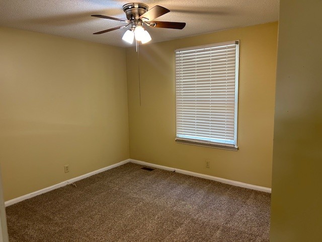 100 Tandy Dr Property Photo 8