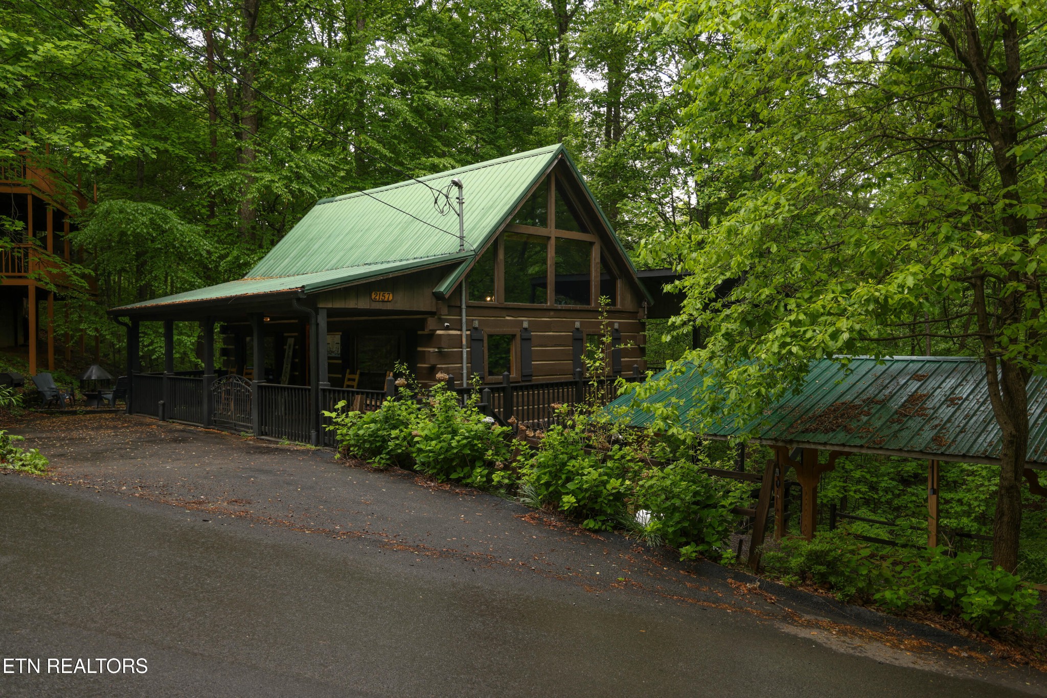 2157 E View Drive Property Photo