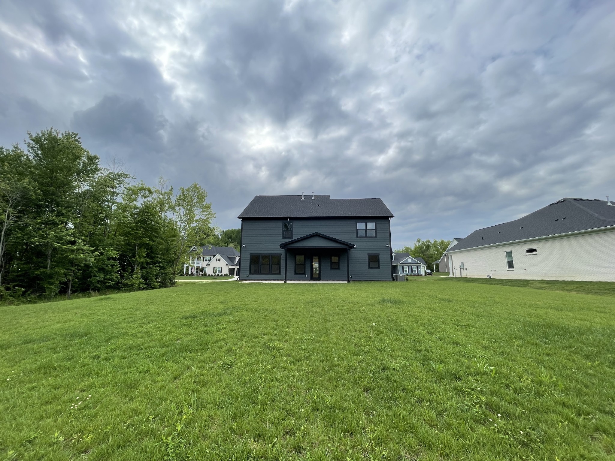 7239 Fiddlers Glen Dr Property Photo 7