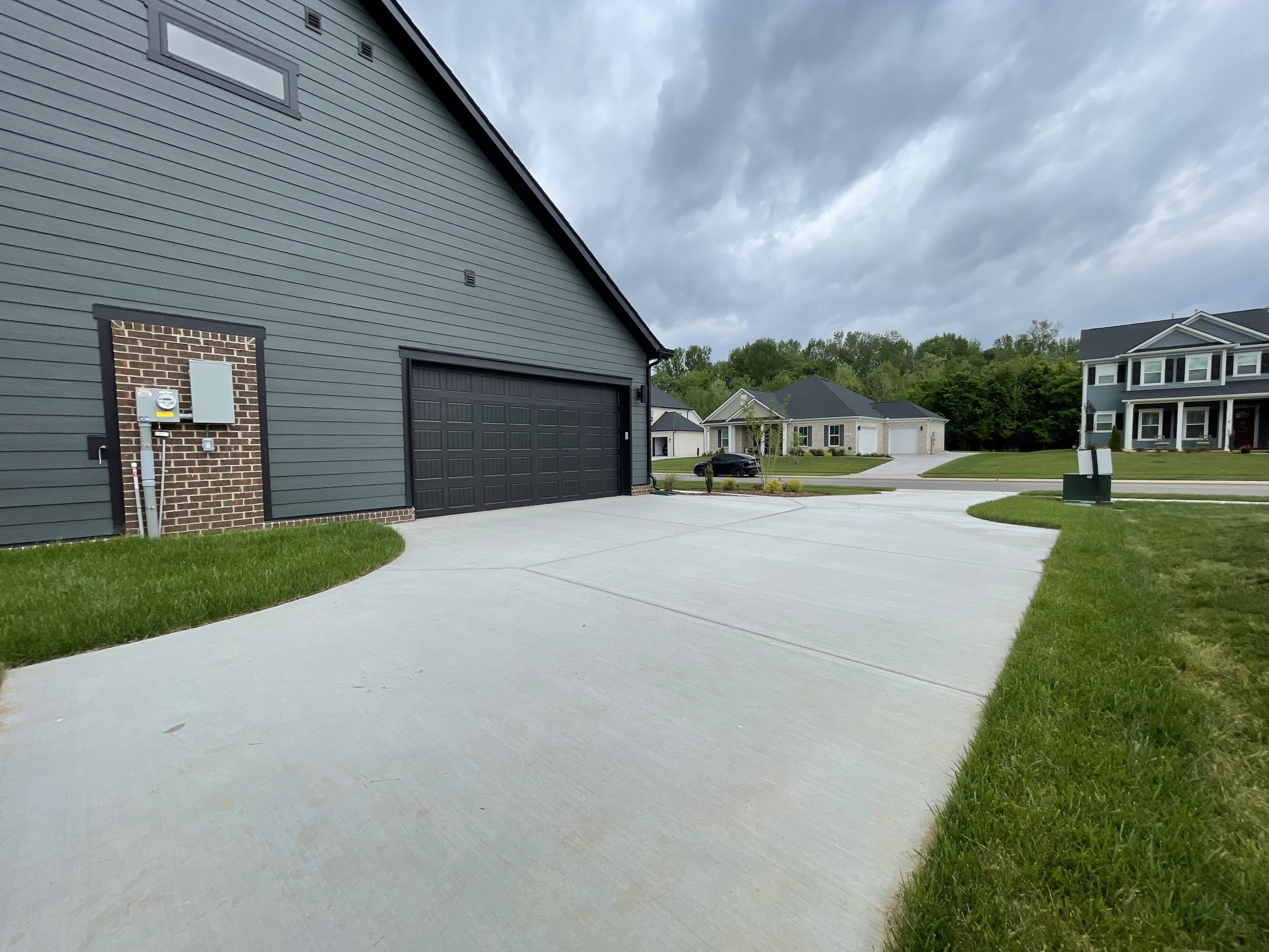 7239 Fiddlers Glen Dr Property Photo 43
