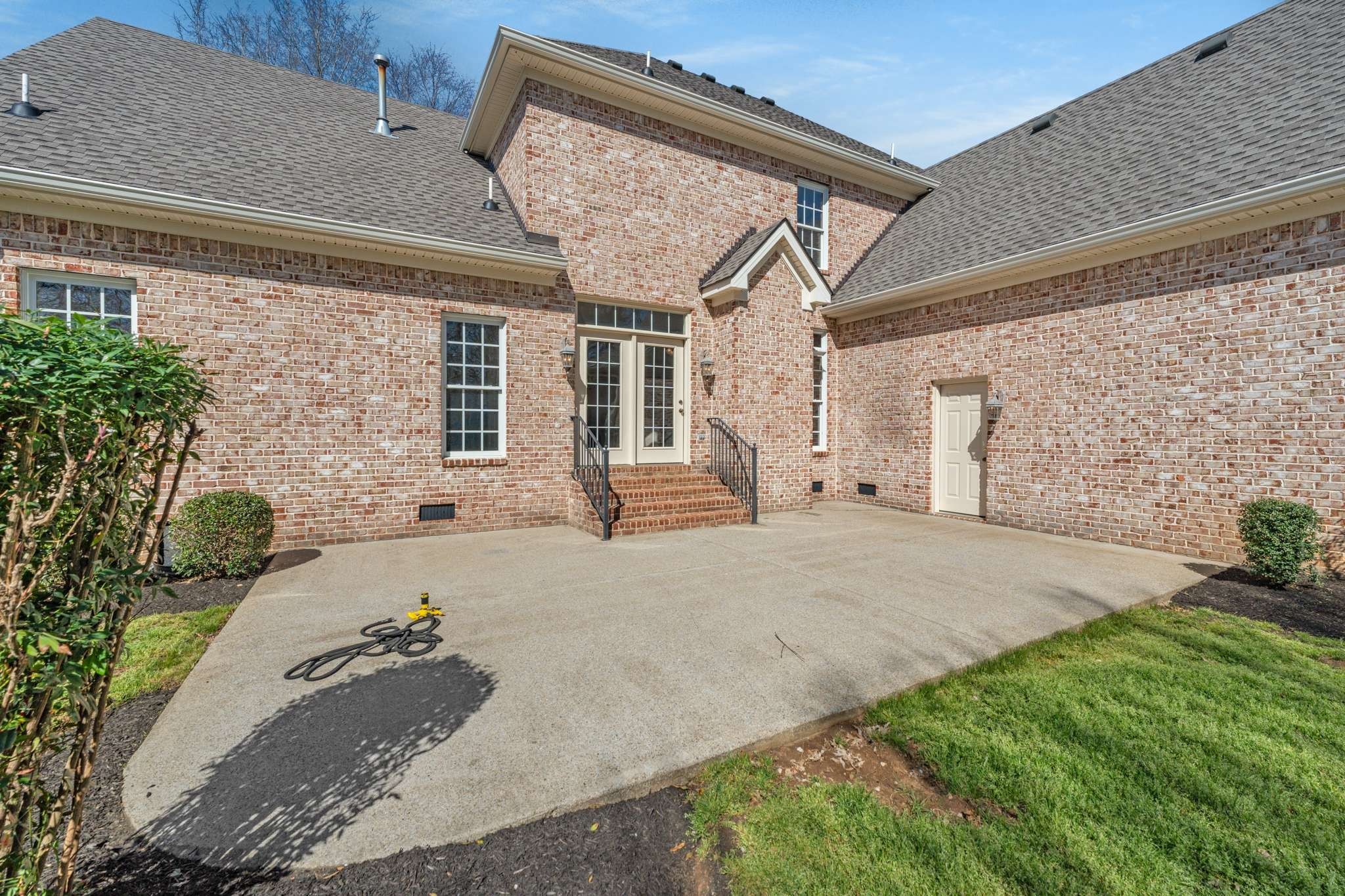 1413 Bradberry Dr Property Photo 41