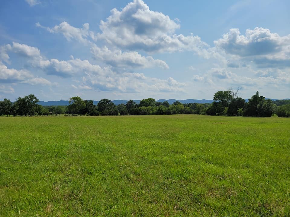 7 Manchester Pike Property Photo