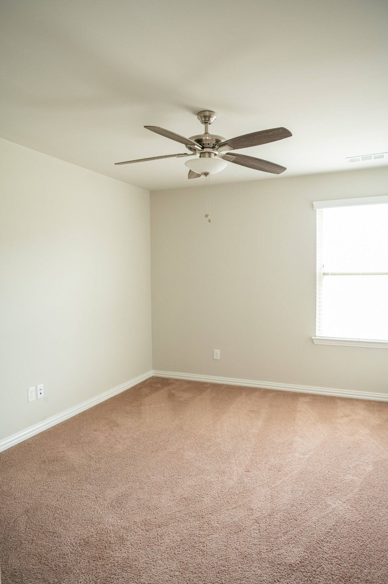 3005 Montrose Ln Property Photo 22