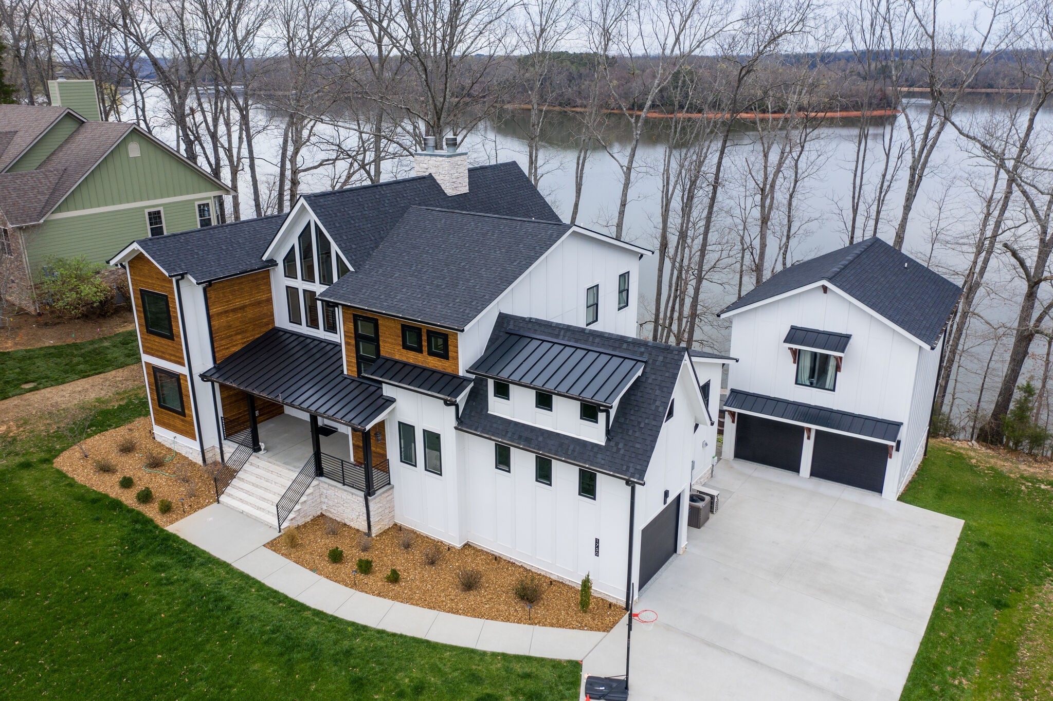 1750 Awalt Dr Property Photo 4