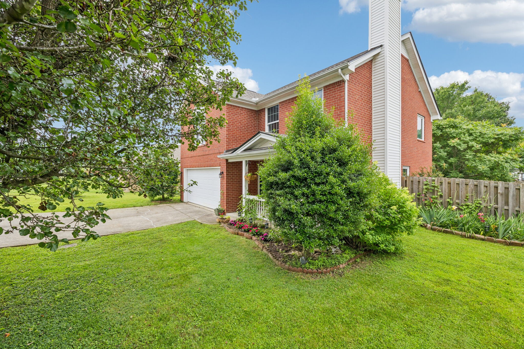 8244 Boone Trce Property Photo 4