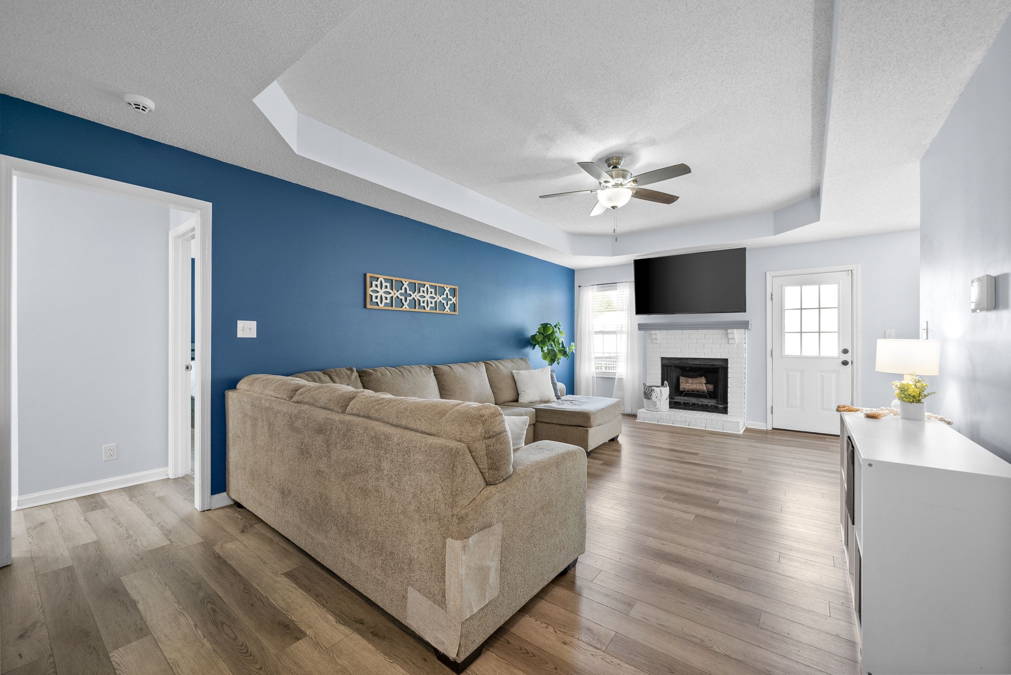 2413 Egret Dr Property Photo 4