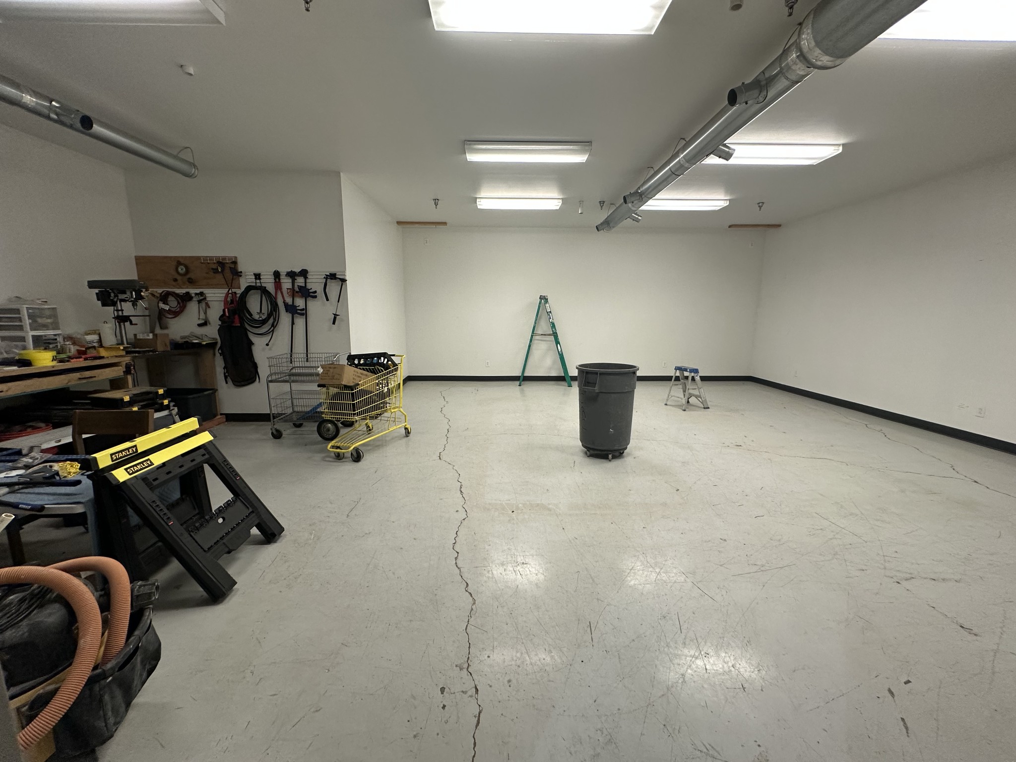 1168a Park Ave Property Photo 4