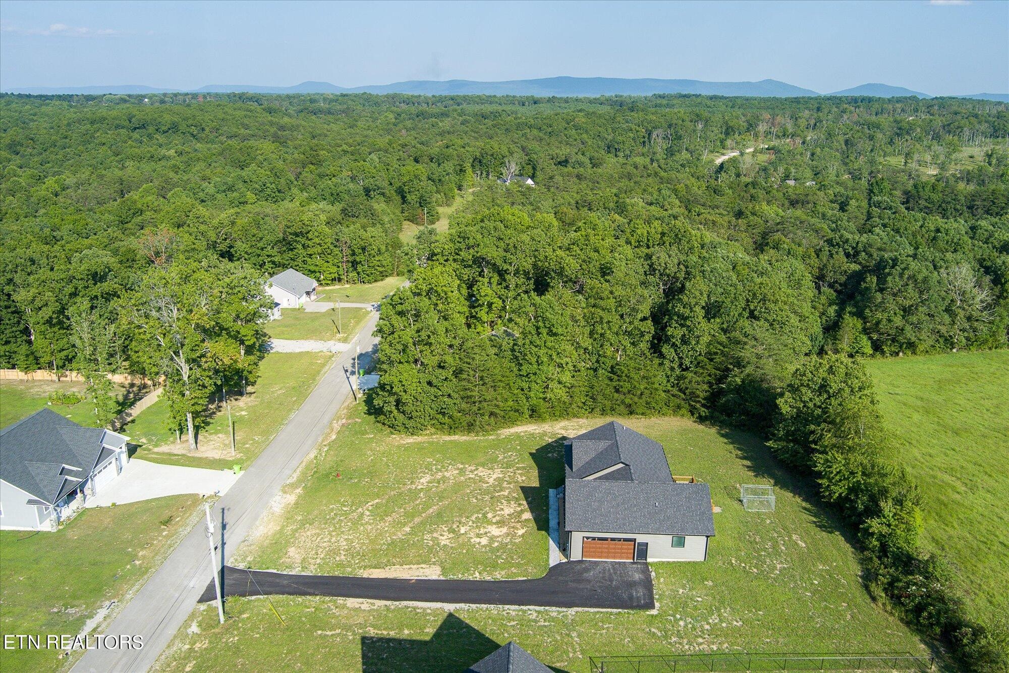 138 Perry Creek Drive Property Photo 3