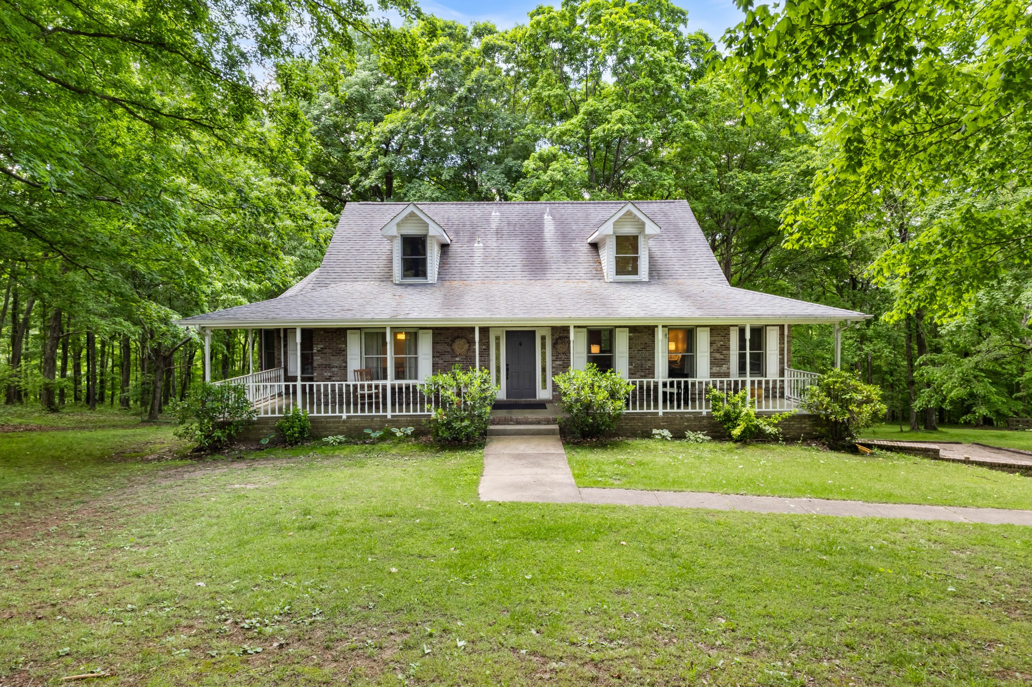 1830 Bradbury Rd Property Photo