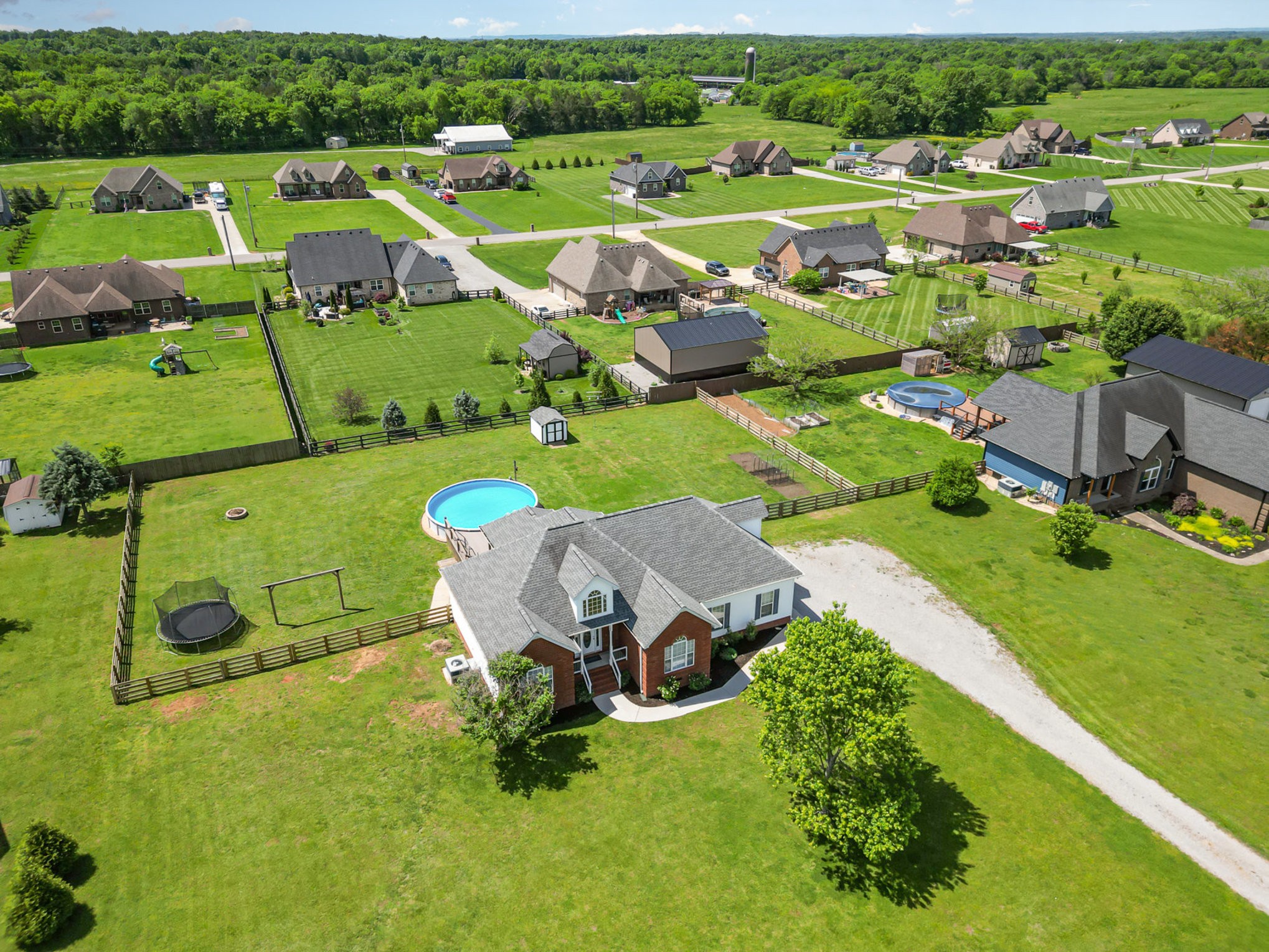 1997 Overland Dr Property Photo