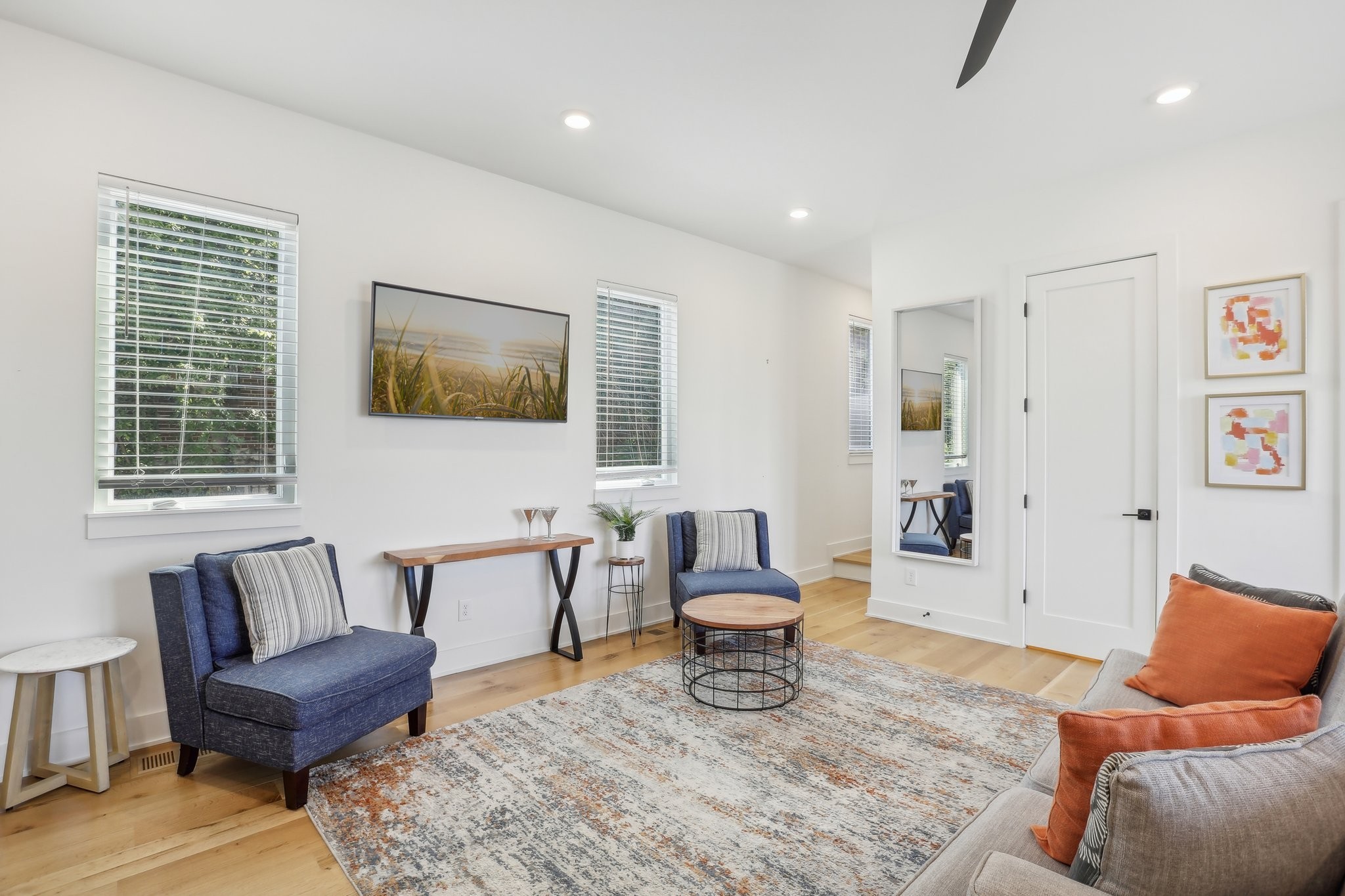 98 N 8th St Property Photo 12